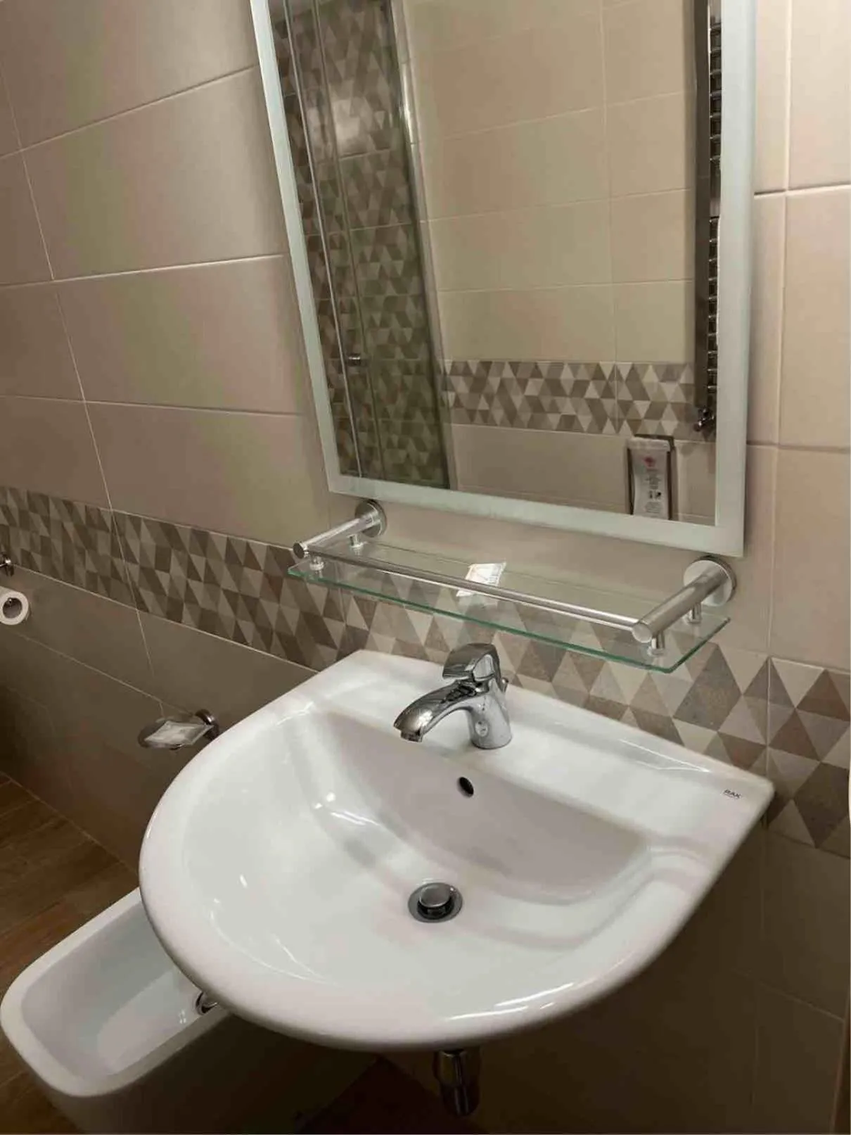 Bathroom in Pisani Hotel