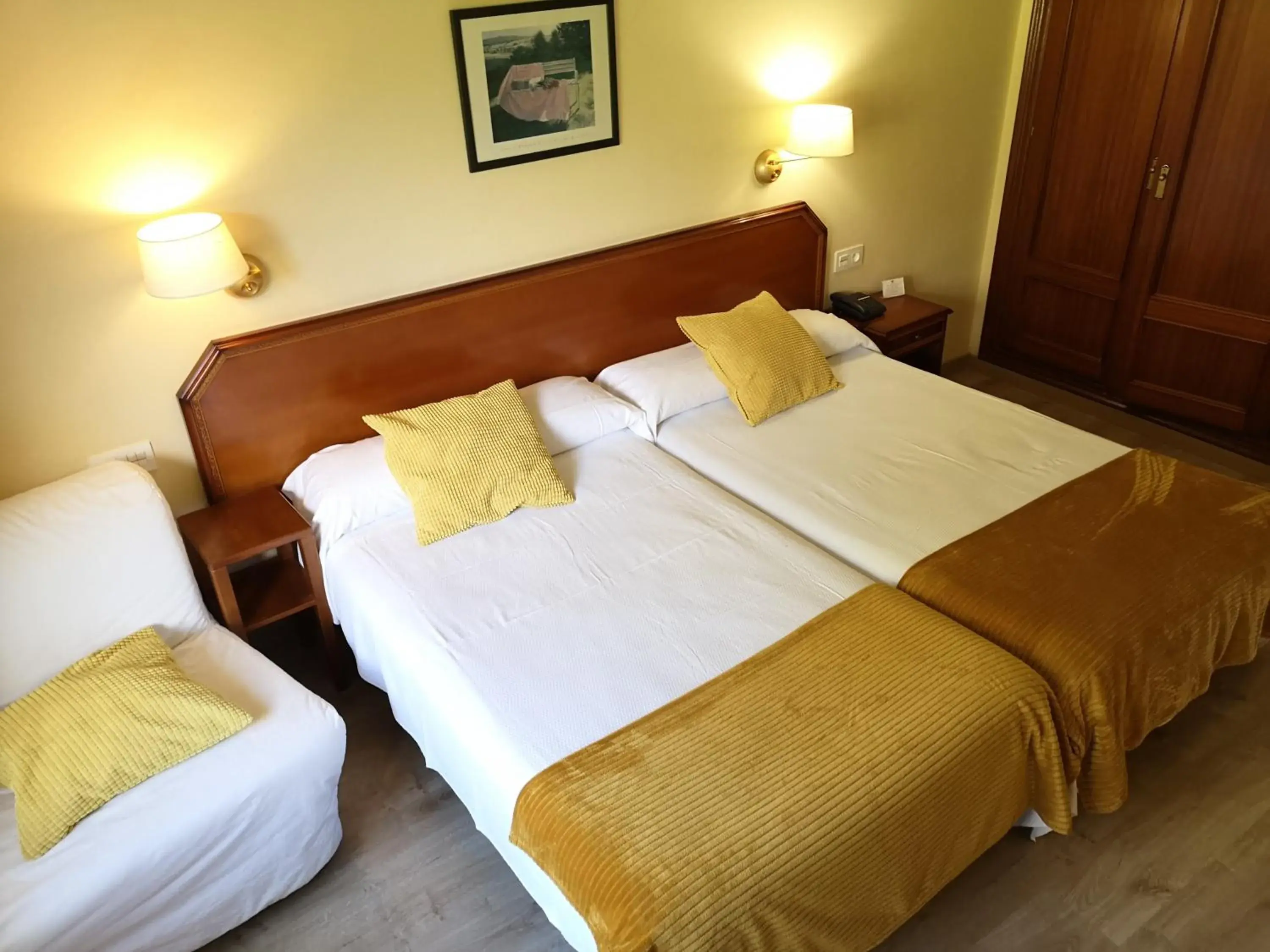 Photo of the whole room, Bed in Hotel y Casona El Carmen Photo of the whole room, Bed in Hotel y Casona El Carmen