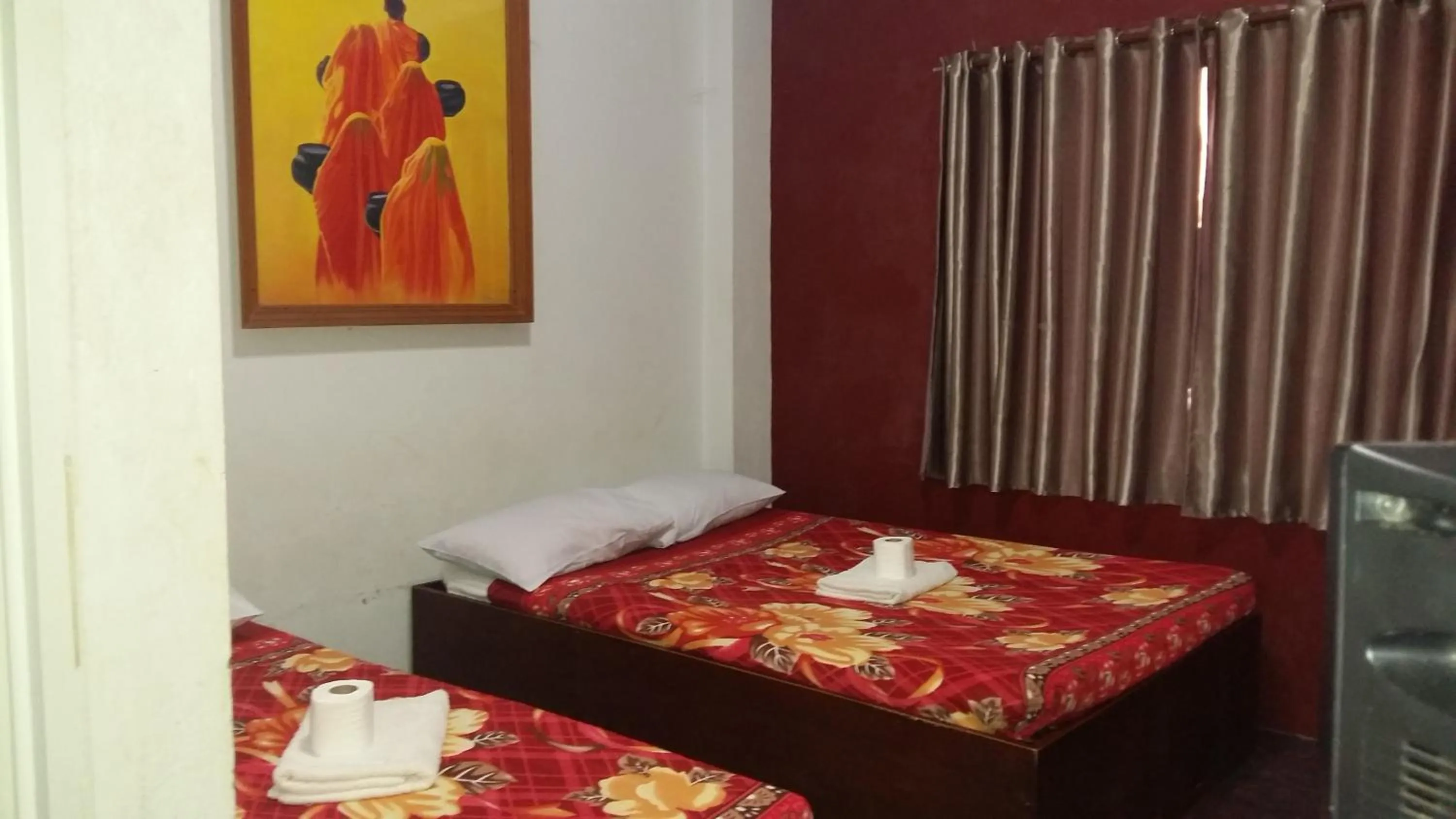 Bed in Antonio's Pension House