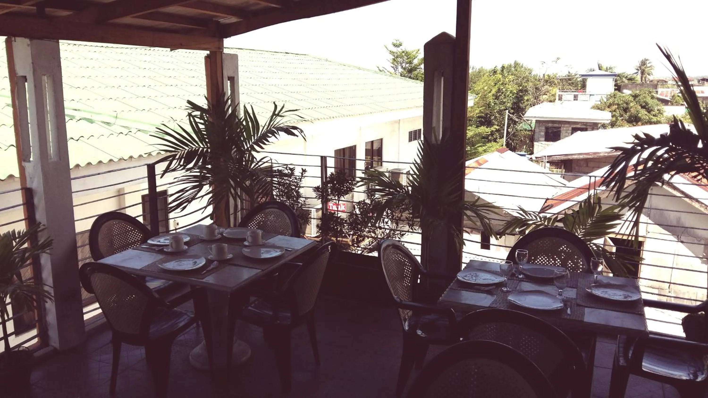 Restaurant/places to eat in Antonio's Pension House