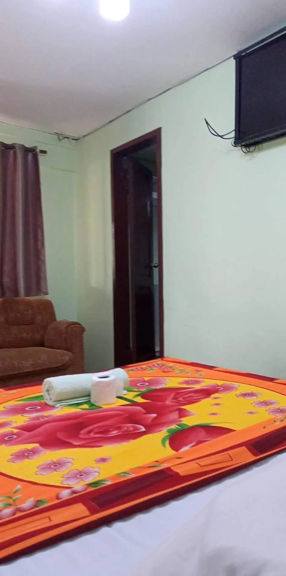 Bed in Antonio's Pension House