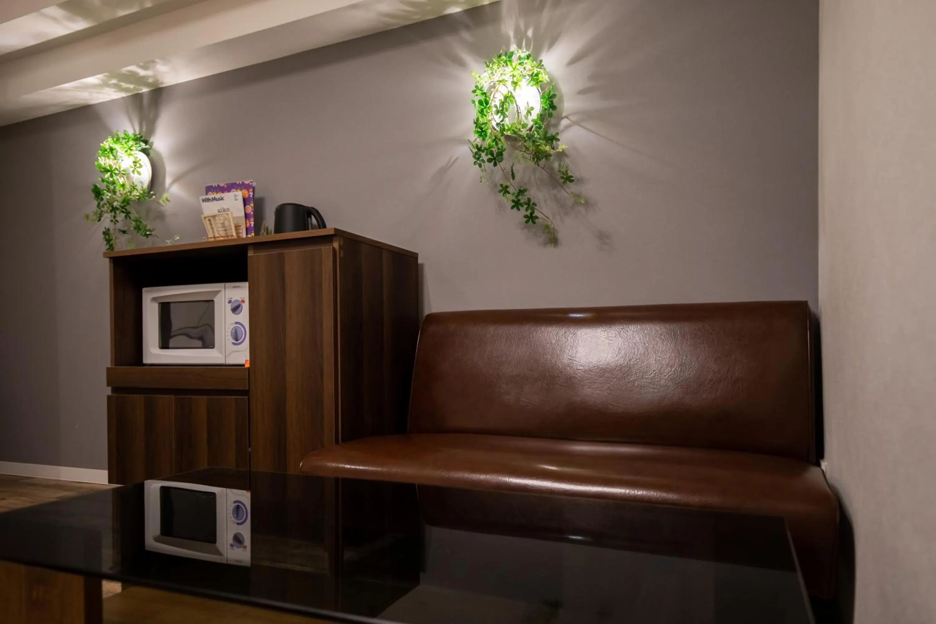 Living room in 天然個室温泉 HOTEL Lafontaine 諏訪