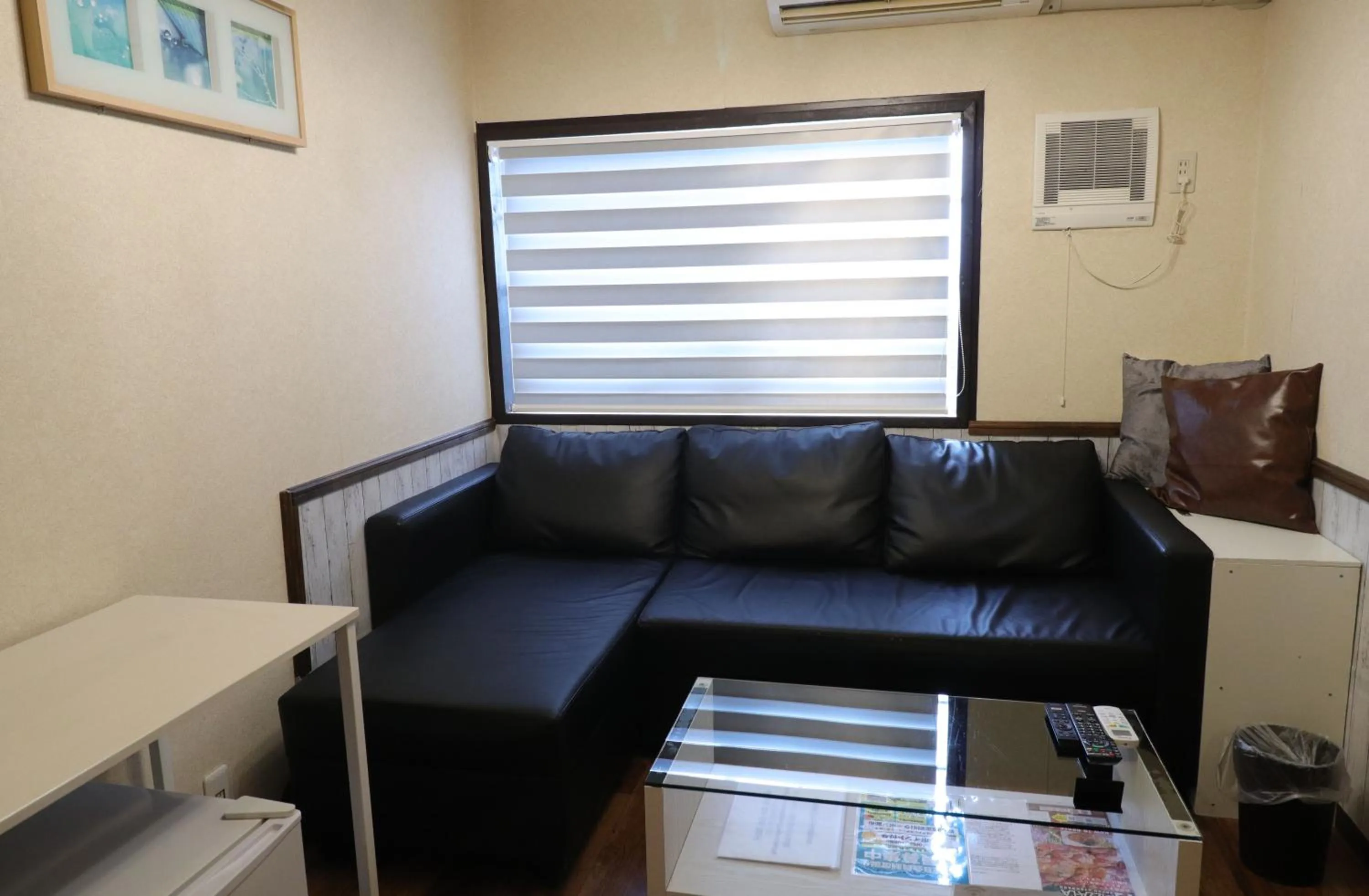 Photo of the whole room in 天然個室温泉 HOTEL Lafontaine 諏訪