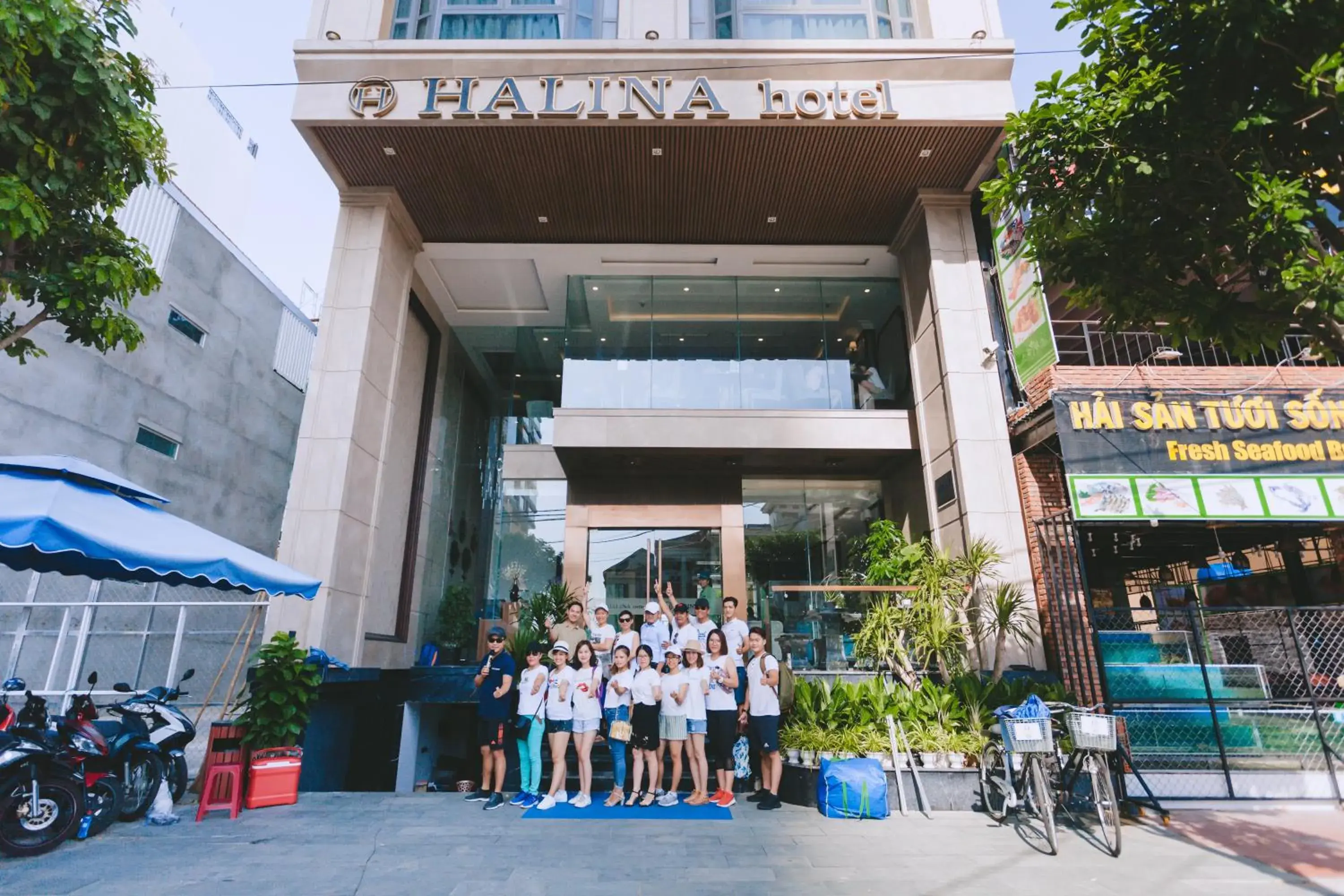 Facade/entrance in Halina Hotel and Apartment Facade/entrance in Halina Hotel and Apartment