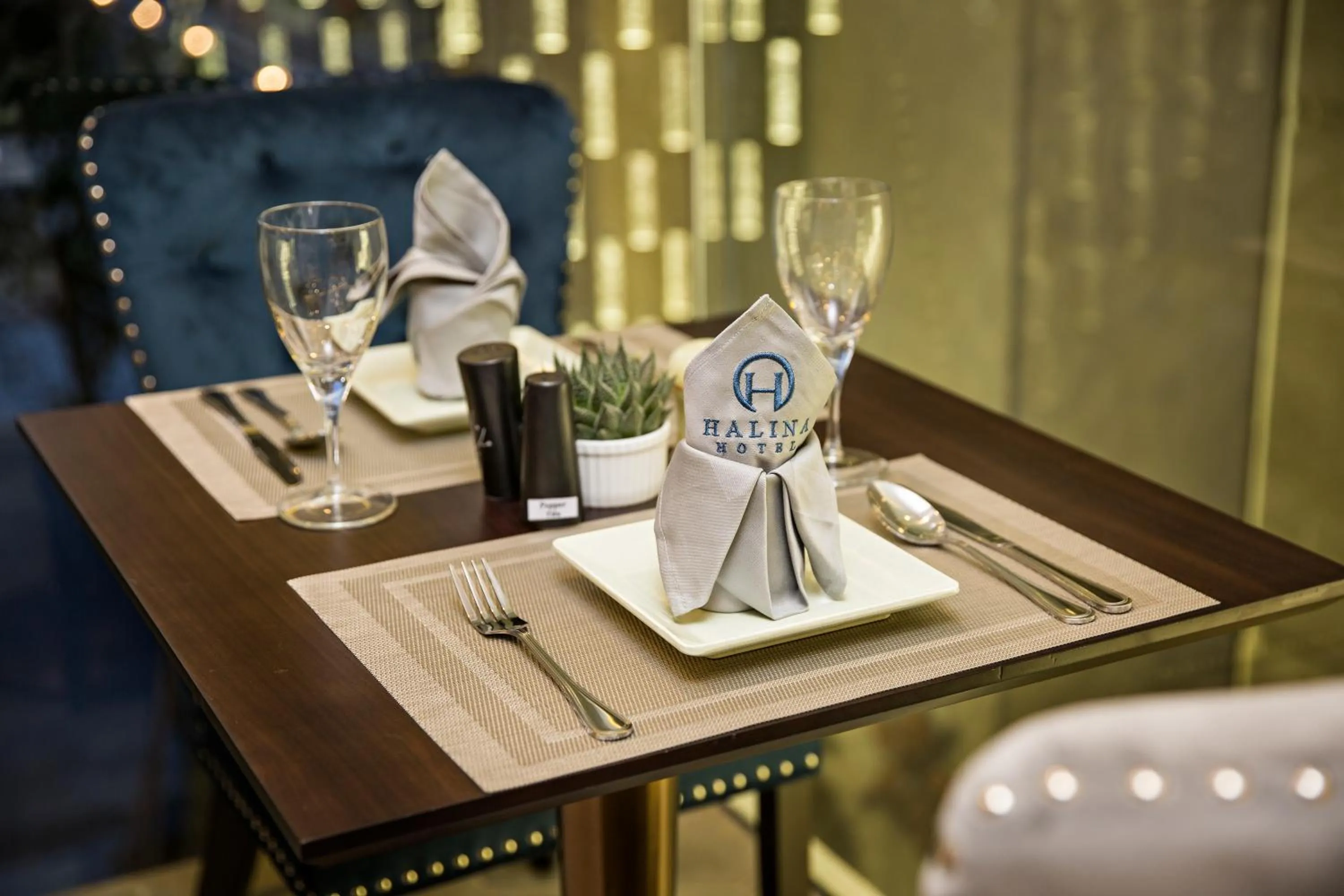 Food and drinks in Halina Hotel and Apartment