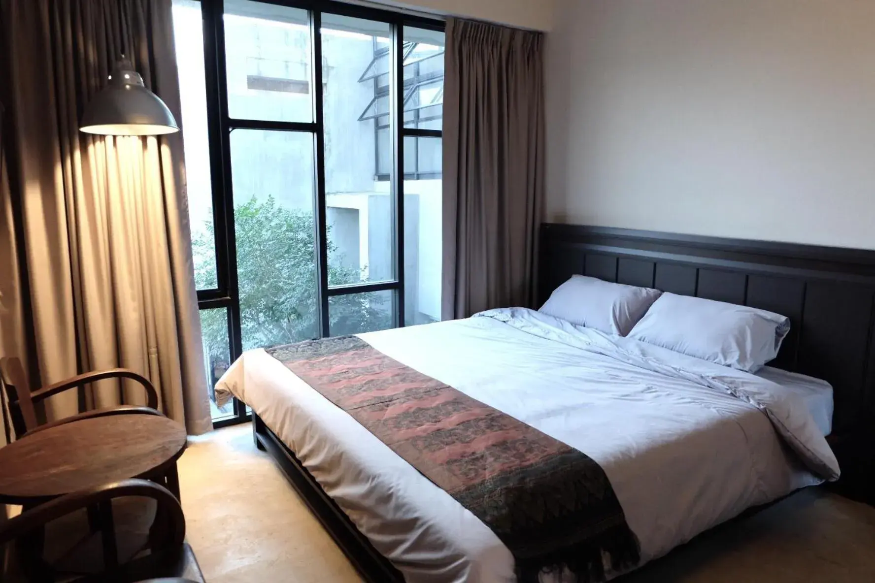 Standard Double Room in Antique Chiangmai Standard Double Room in Antique Chiangmai