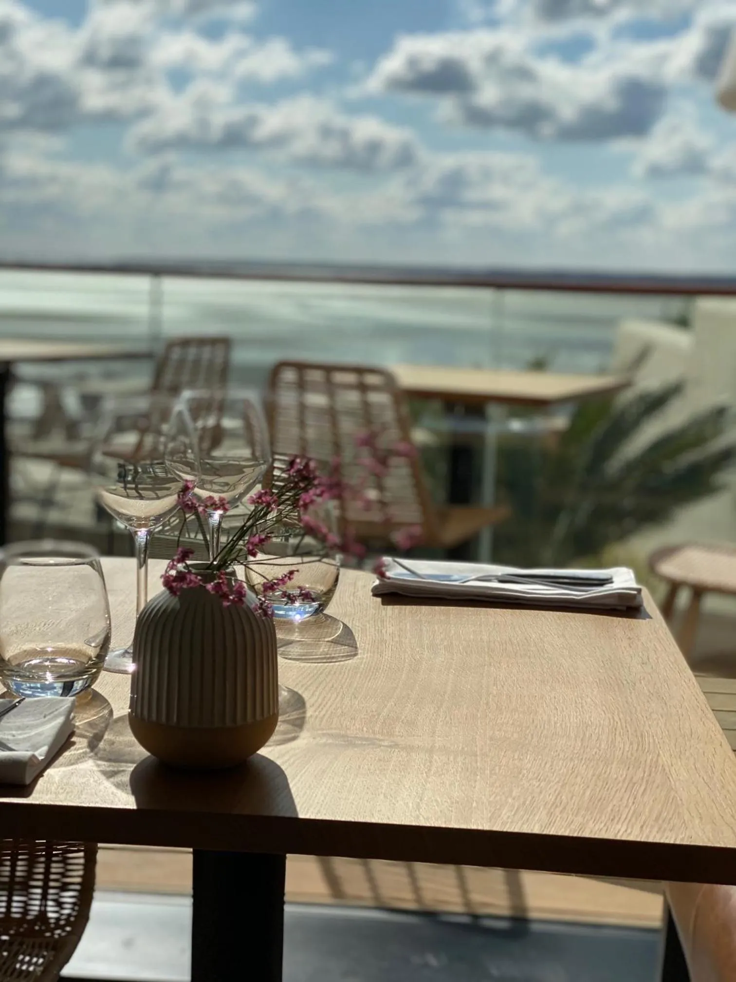 Restaurant/places to eat in Hôtel L'Albatros