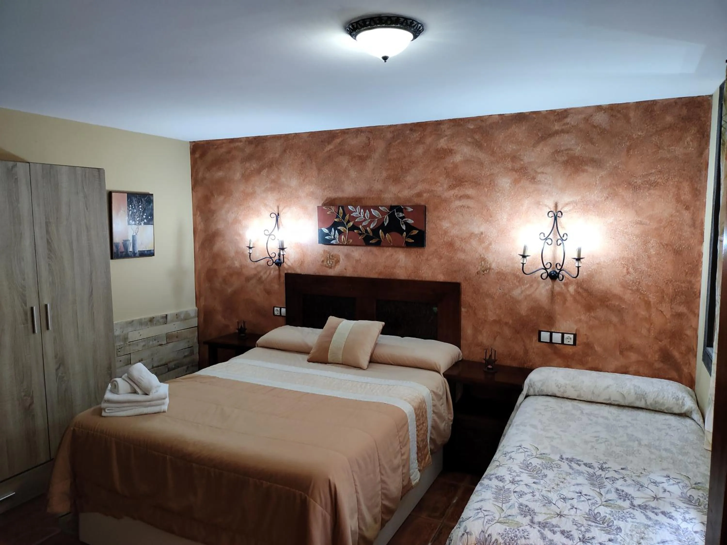 Family Double Room in Posada de Ongayo