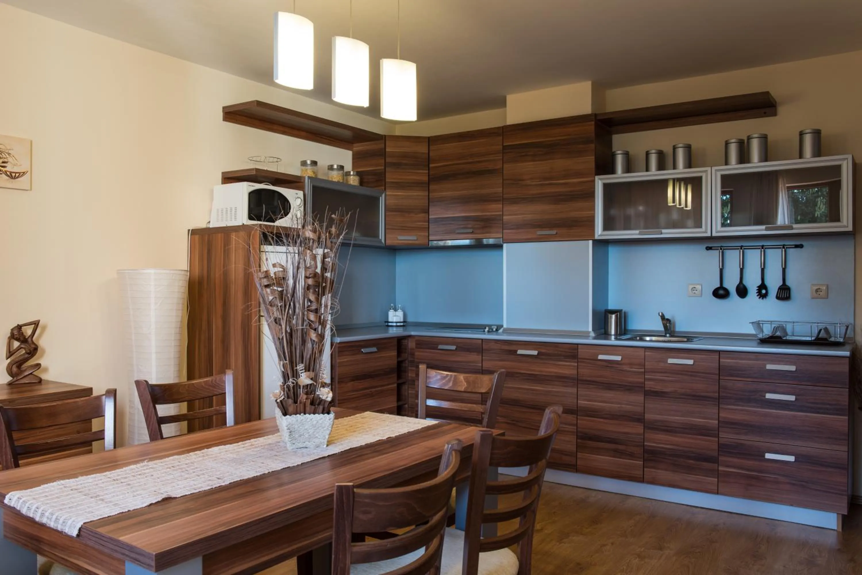 Coffee/tea facilities in Mountain Lake Hotel
