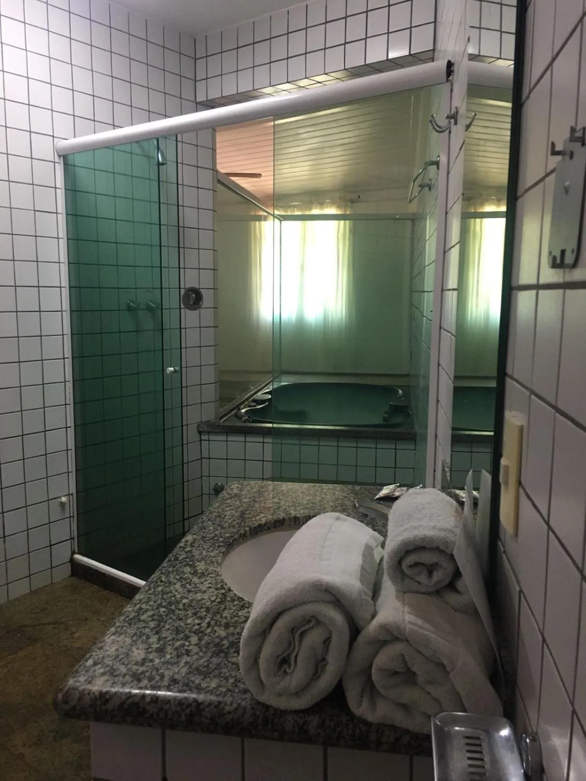 Hot Tub, Bed in Pousada Costa Del Sol