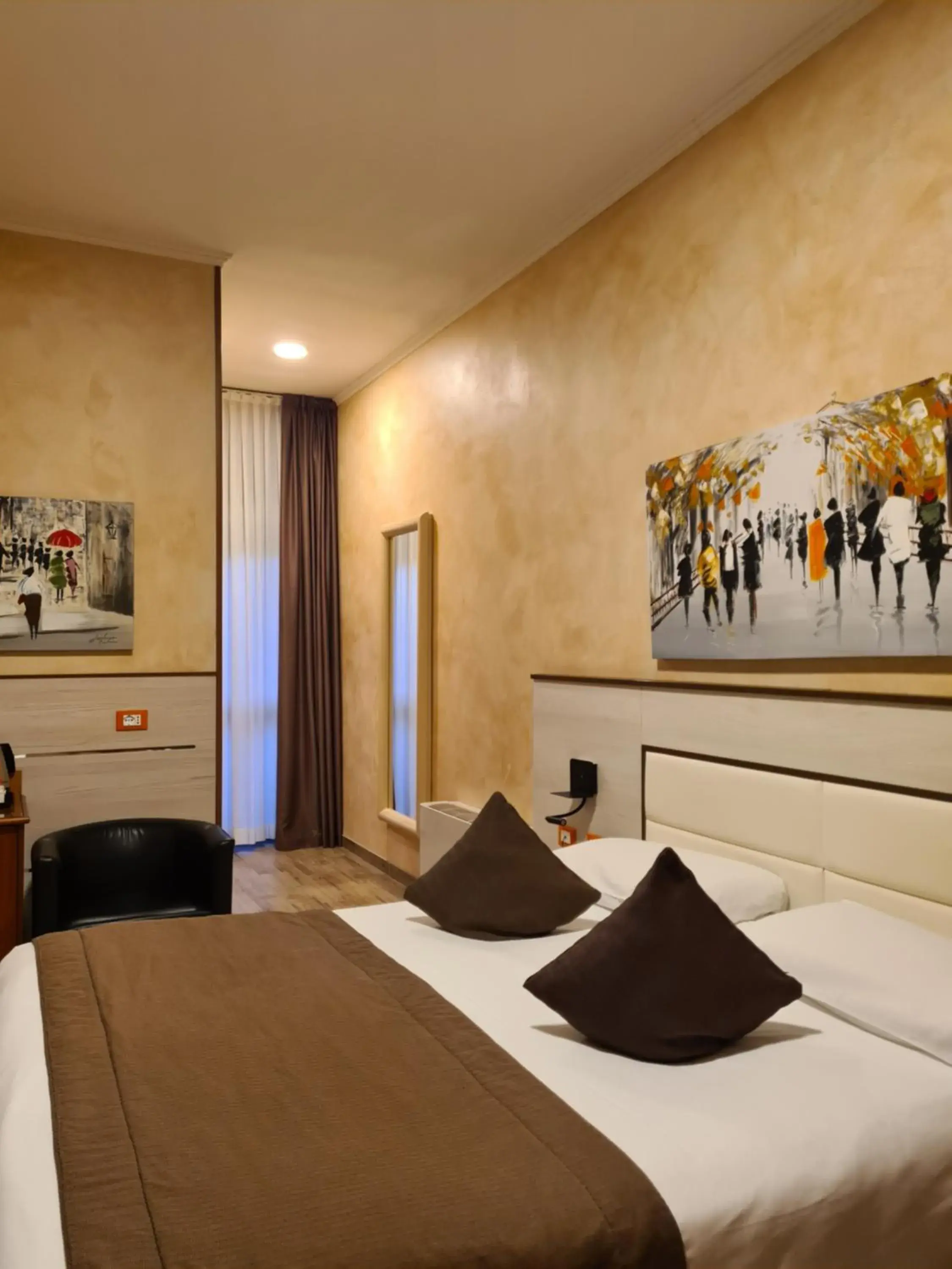 Double Room in Hotel Lenotel Double Room in Hotel Lenotel