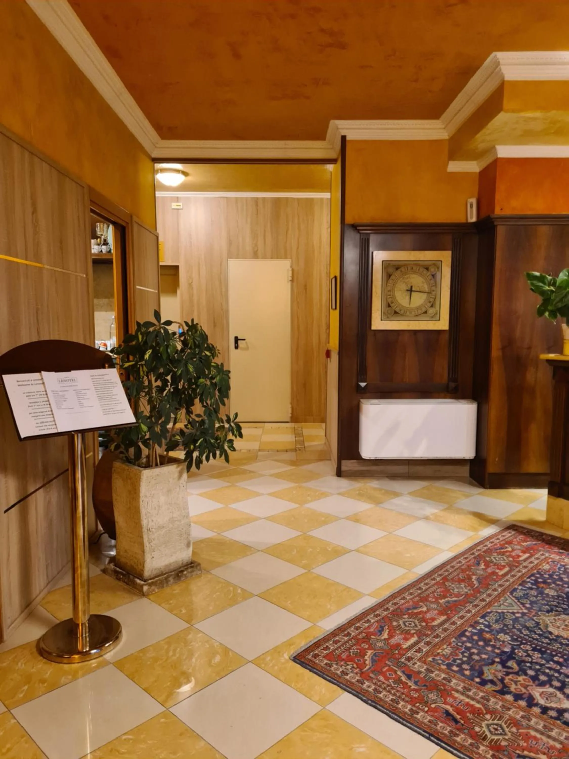 Hotel Lenotel