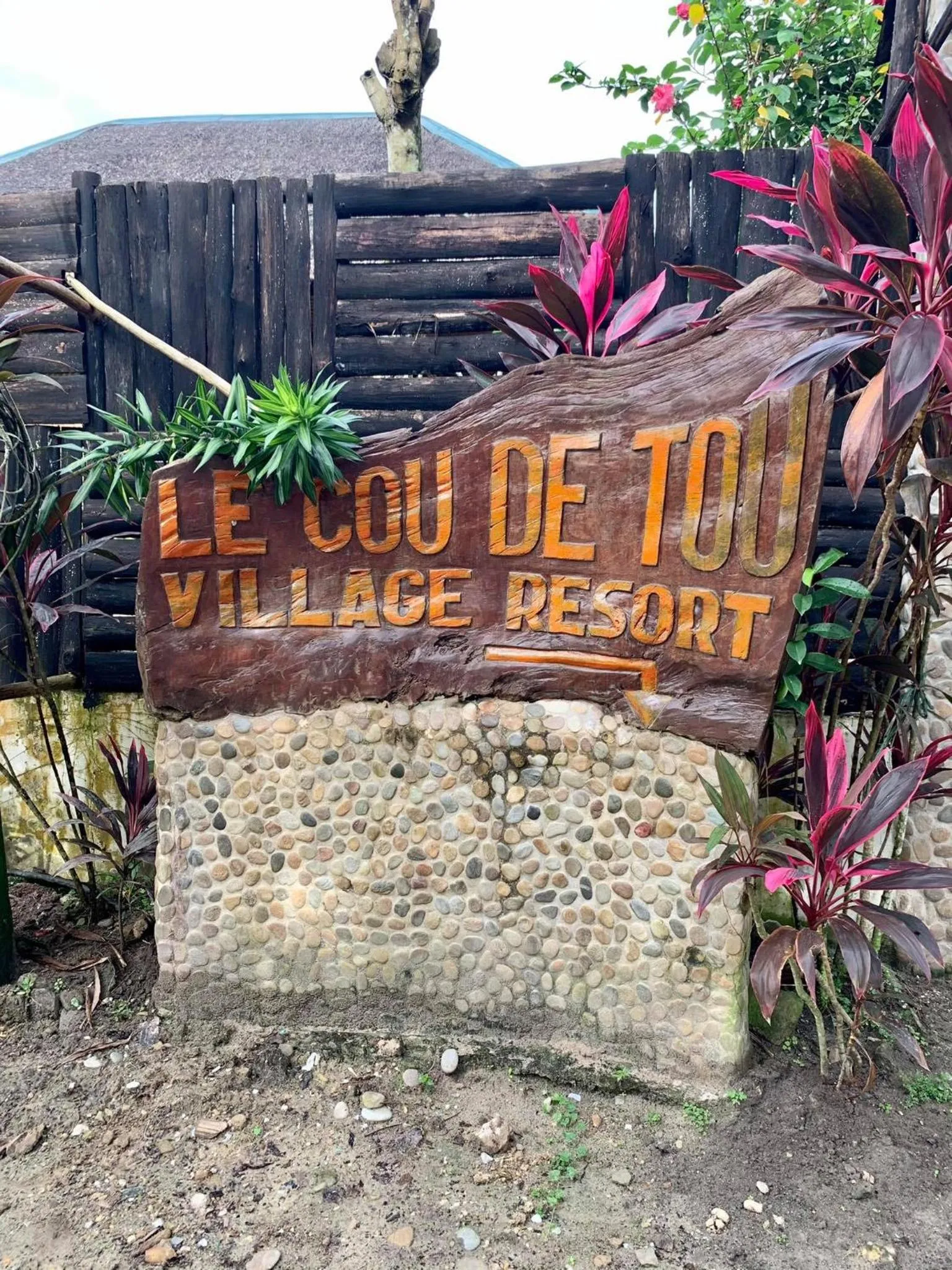 Property logo or sign in Le Cou de Tou Village Resort