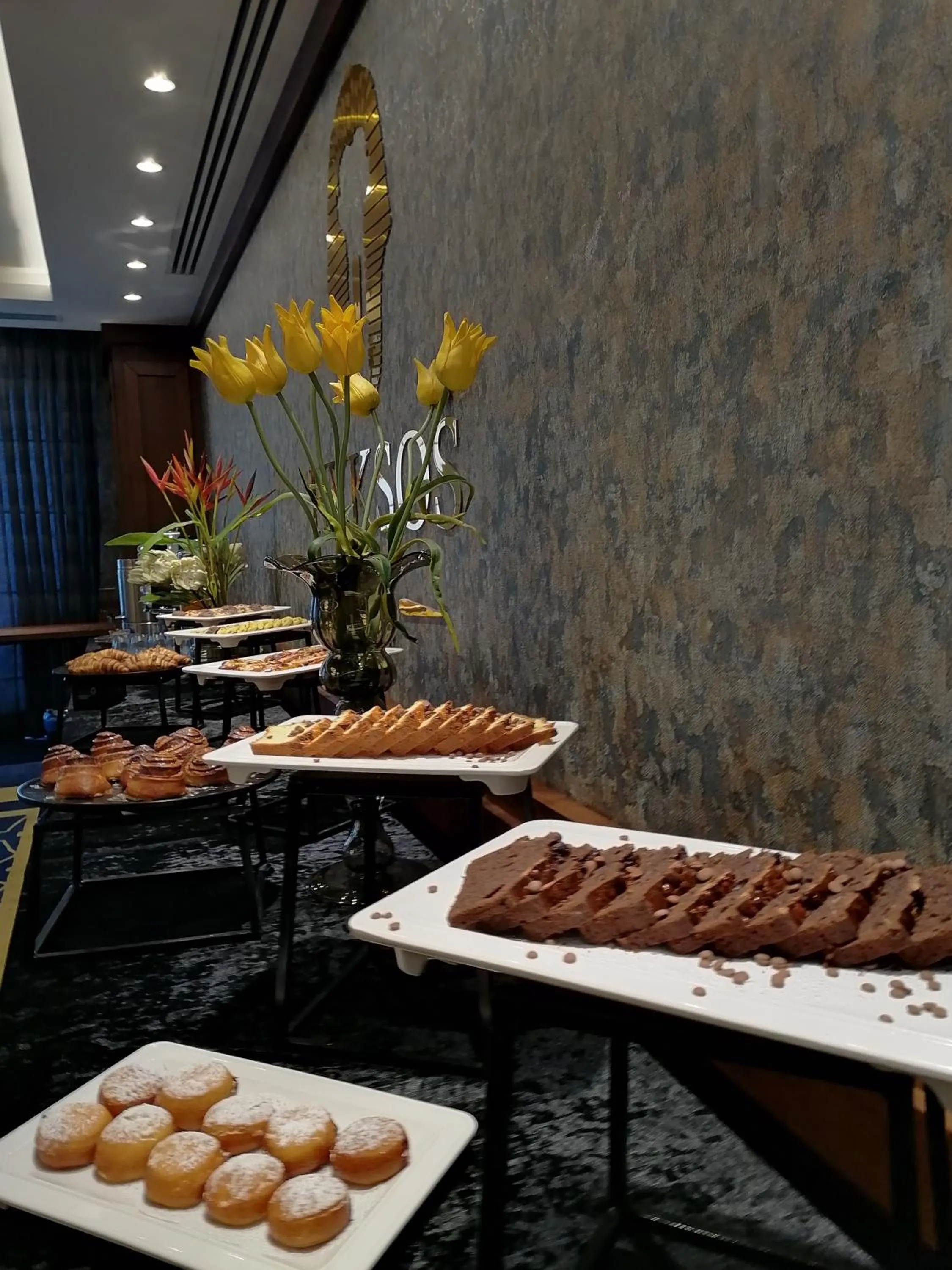 Meeting/conference room in Hyksos Hotel