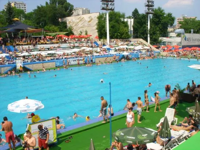 Beach in Diana 3 Hotel