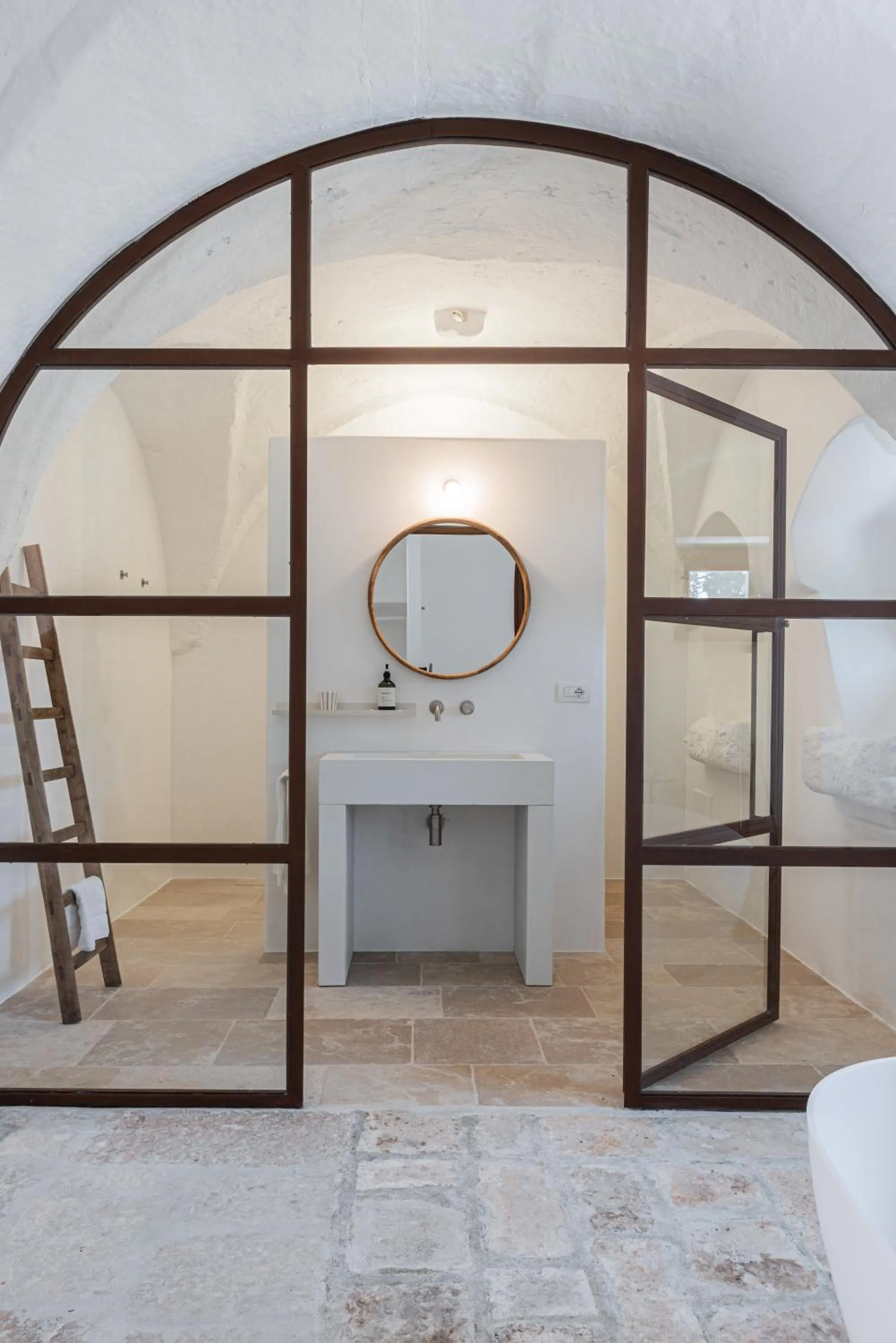 Bathroom in Masseria Borgo San Marco
