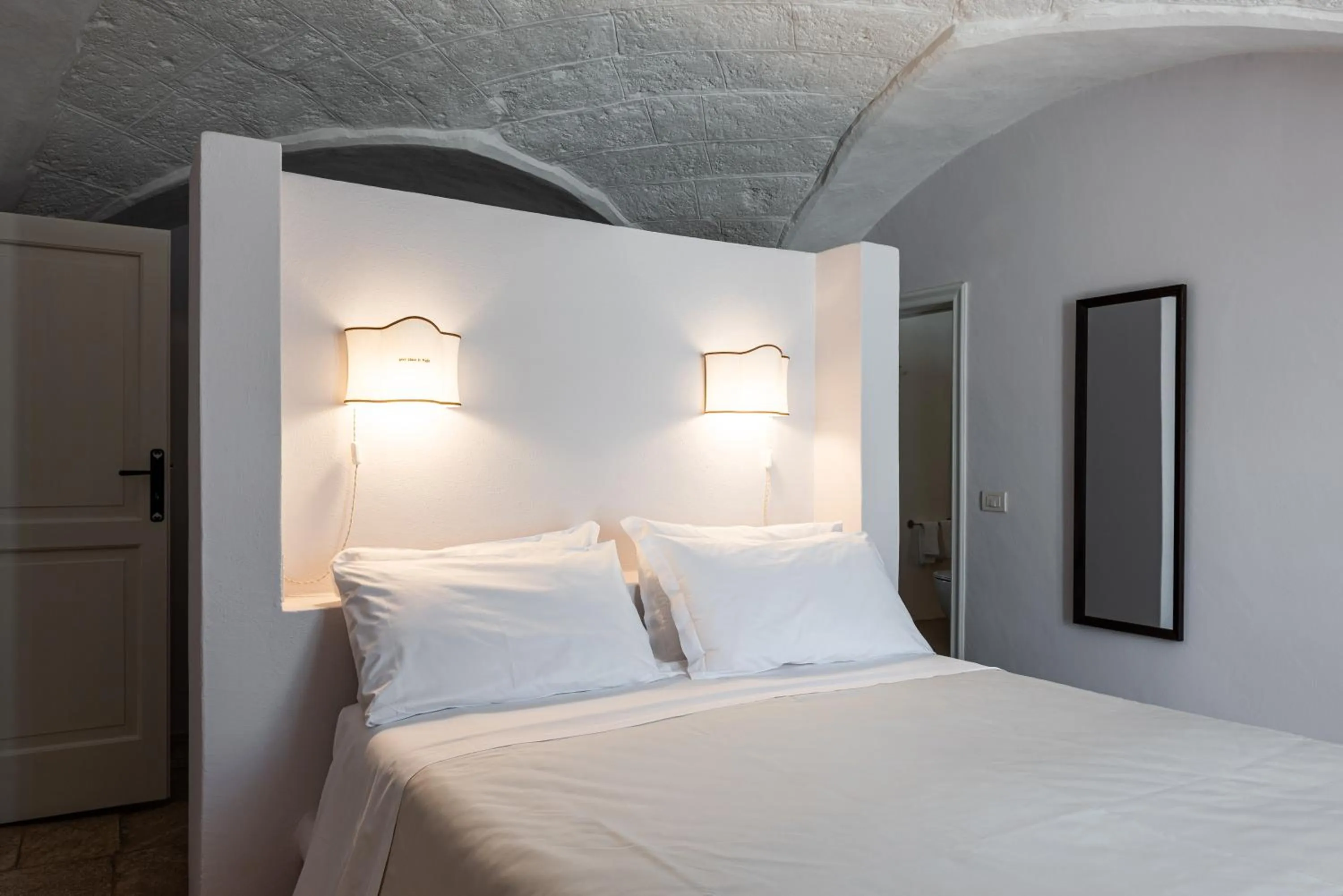 Bed in Masseria Borgo San Marco