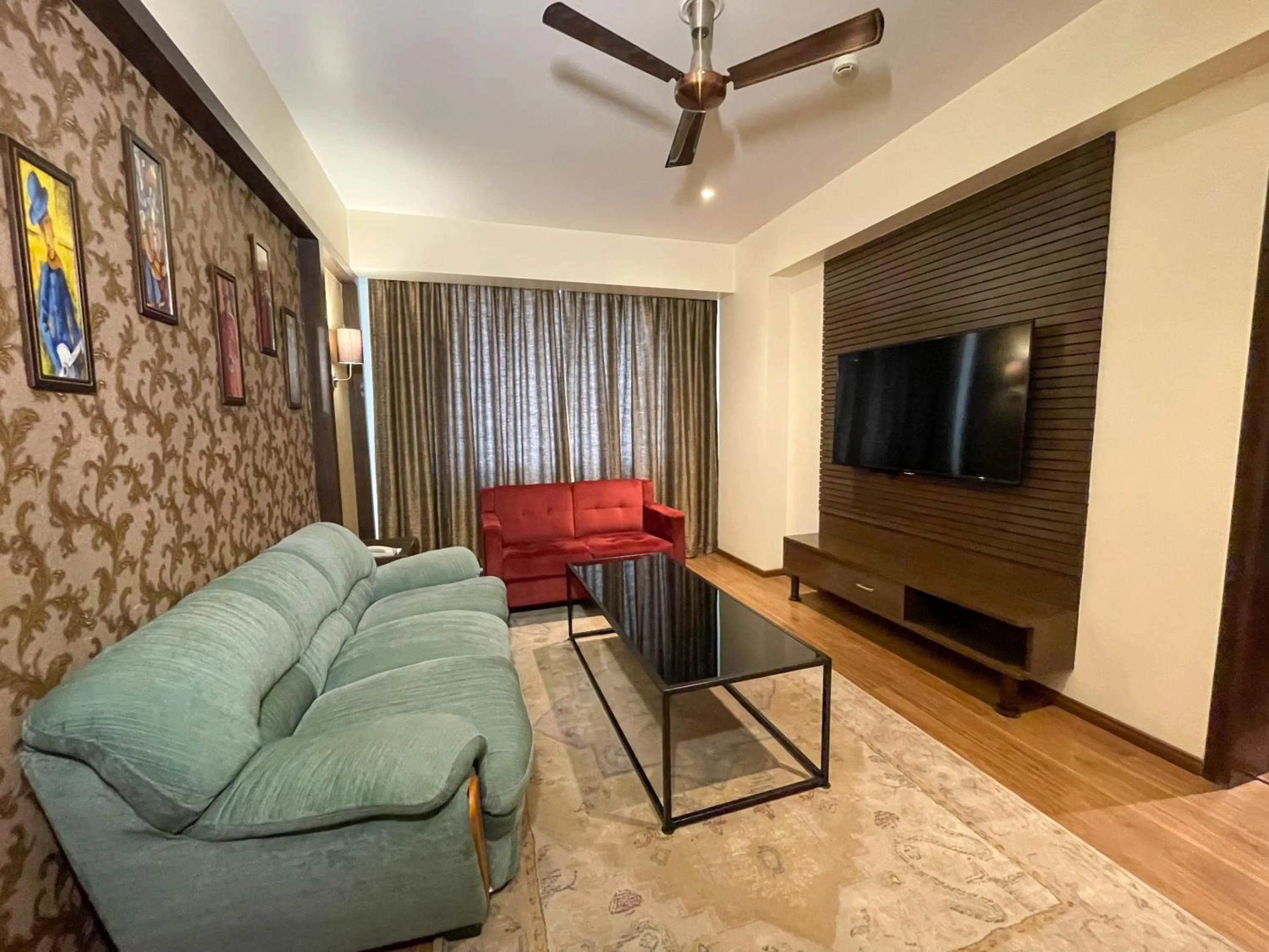 TV and multimedia in Comfort Hotel Vista