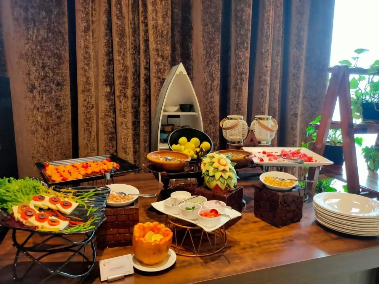 Food in Comfort Hotel Vista