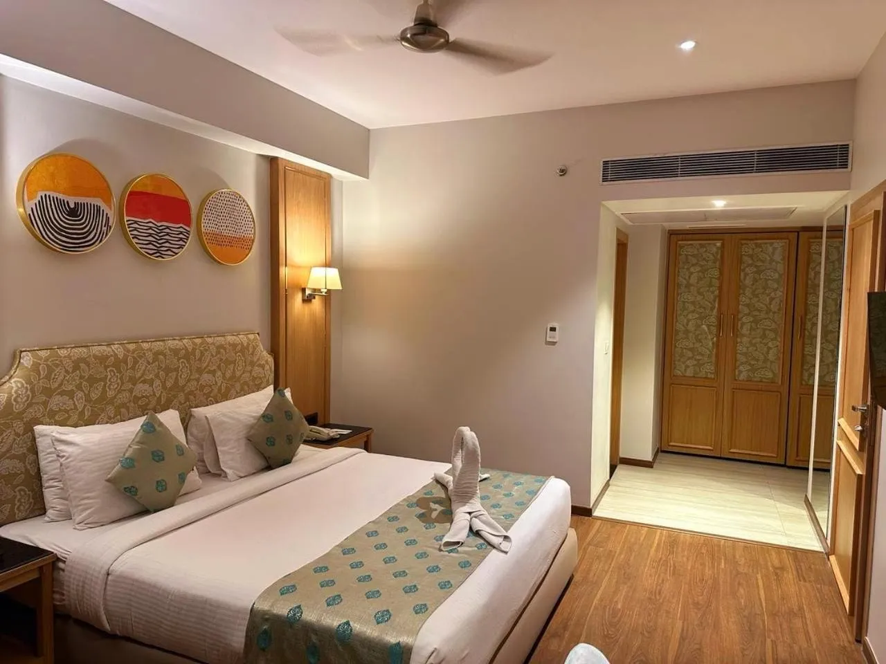 Bedroom, Bed in Comfort Hotel Vista