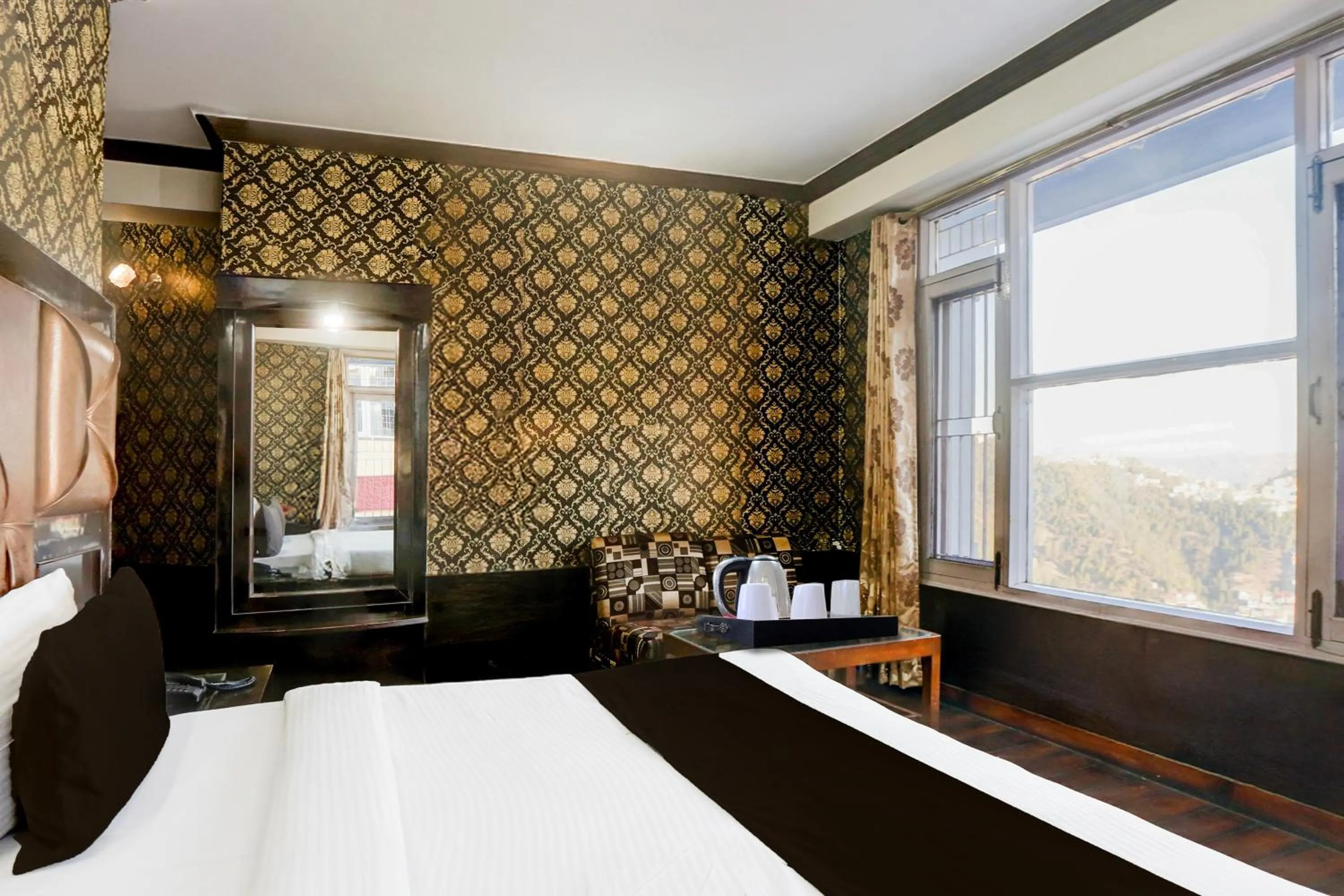 Bedroom, Bed in Super Collection O Mall Road Formerly Hotel Shubham