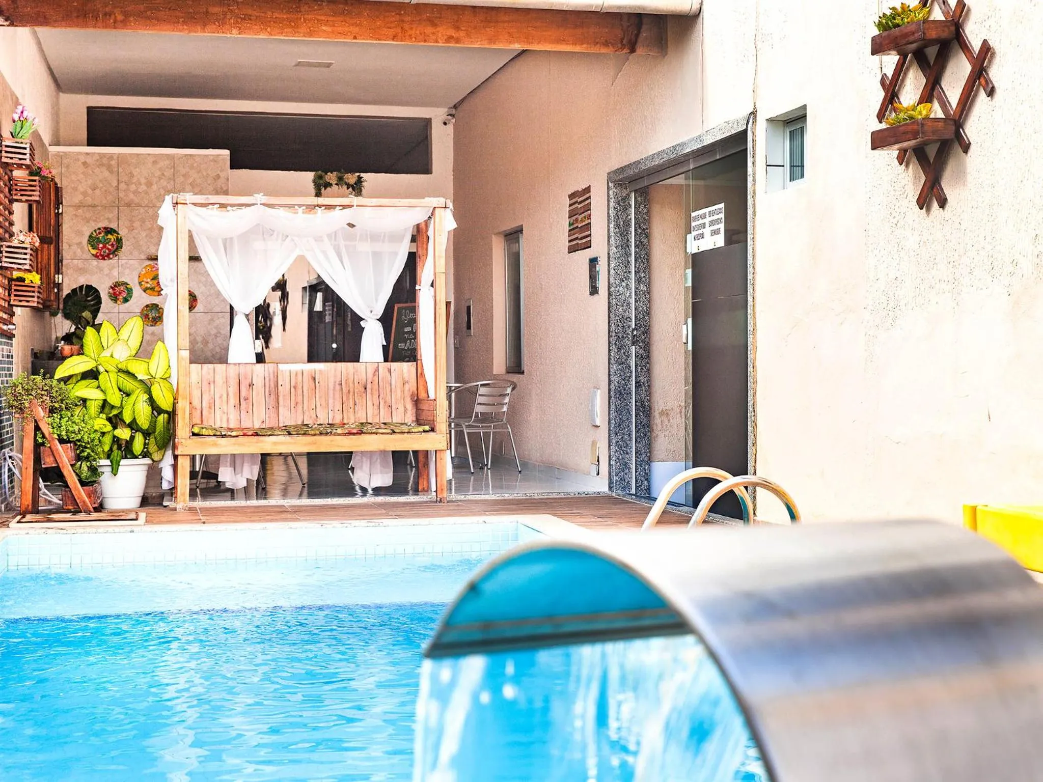 Swimming pool in Pousada Recanto do Mucugê