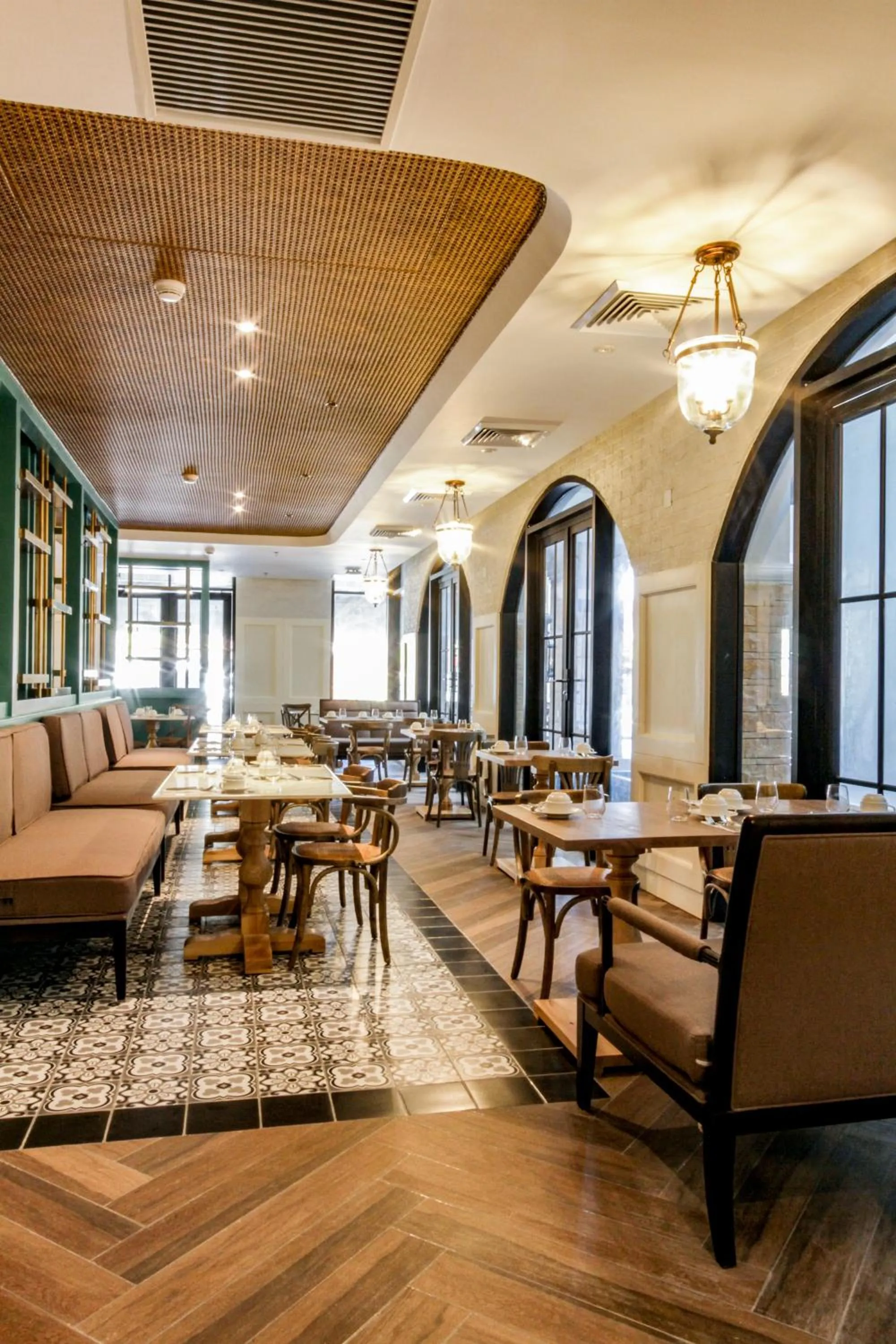 Restaurant/places to eat in Feliz Hotel Boracay