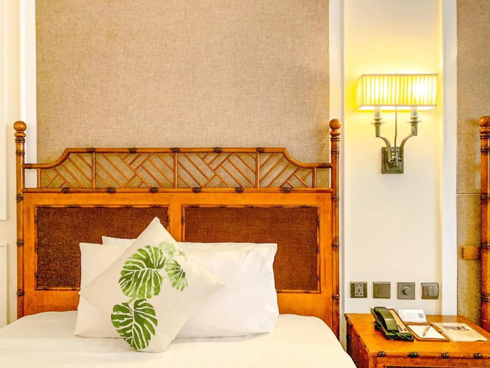 Bed in Feliz Hotel Boracay Bed in Feliz Hotel Boracay