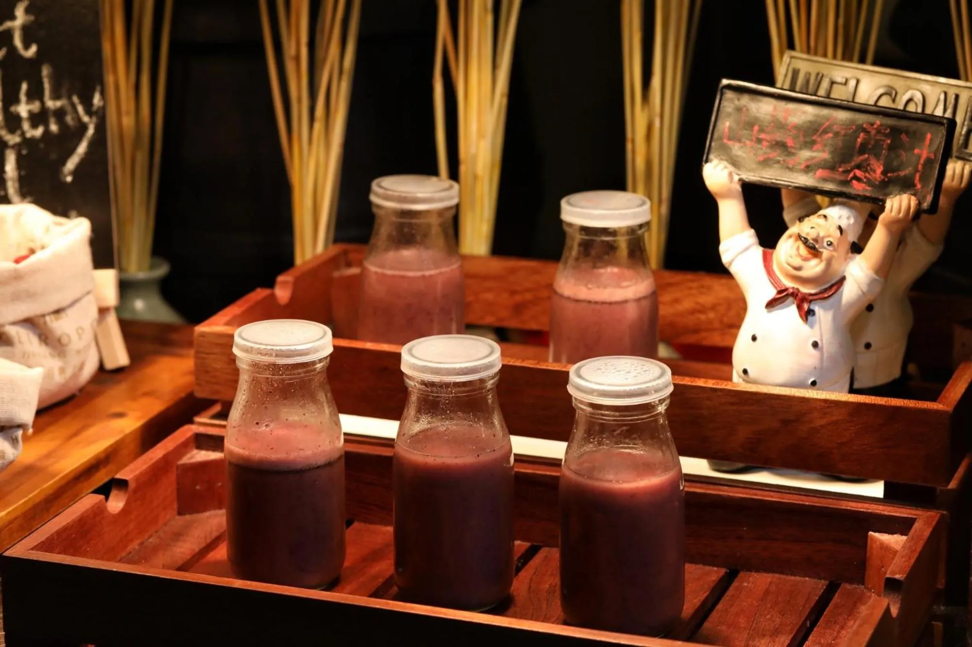 Drinks in Jinjiang Metropolo Hotel Classic Nanjing Road (East) Shanghai