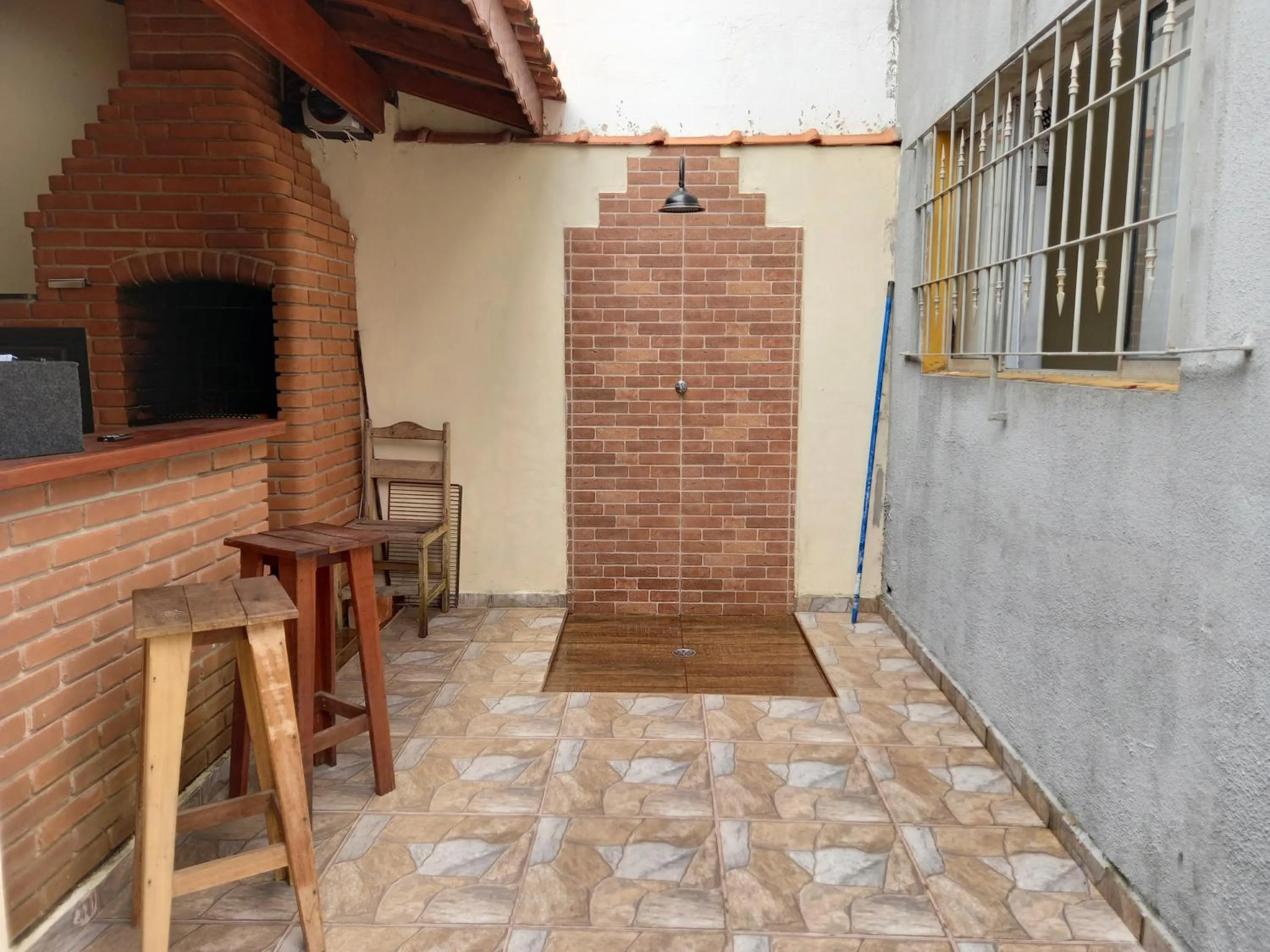 Casa Azul no Centro Ilha Comprida