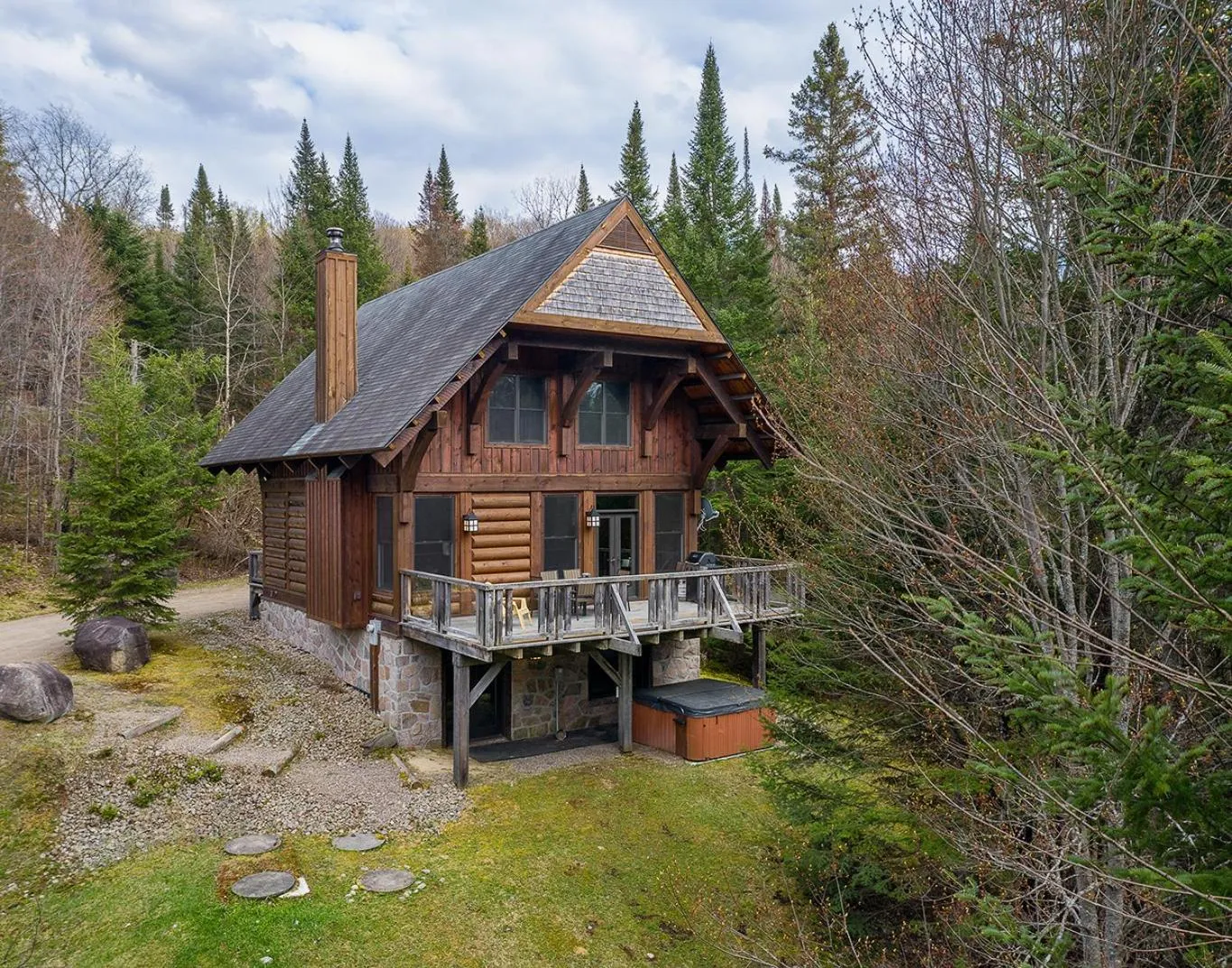 Property building in Tremblant Mountain Chalets