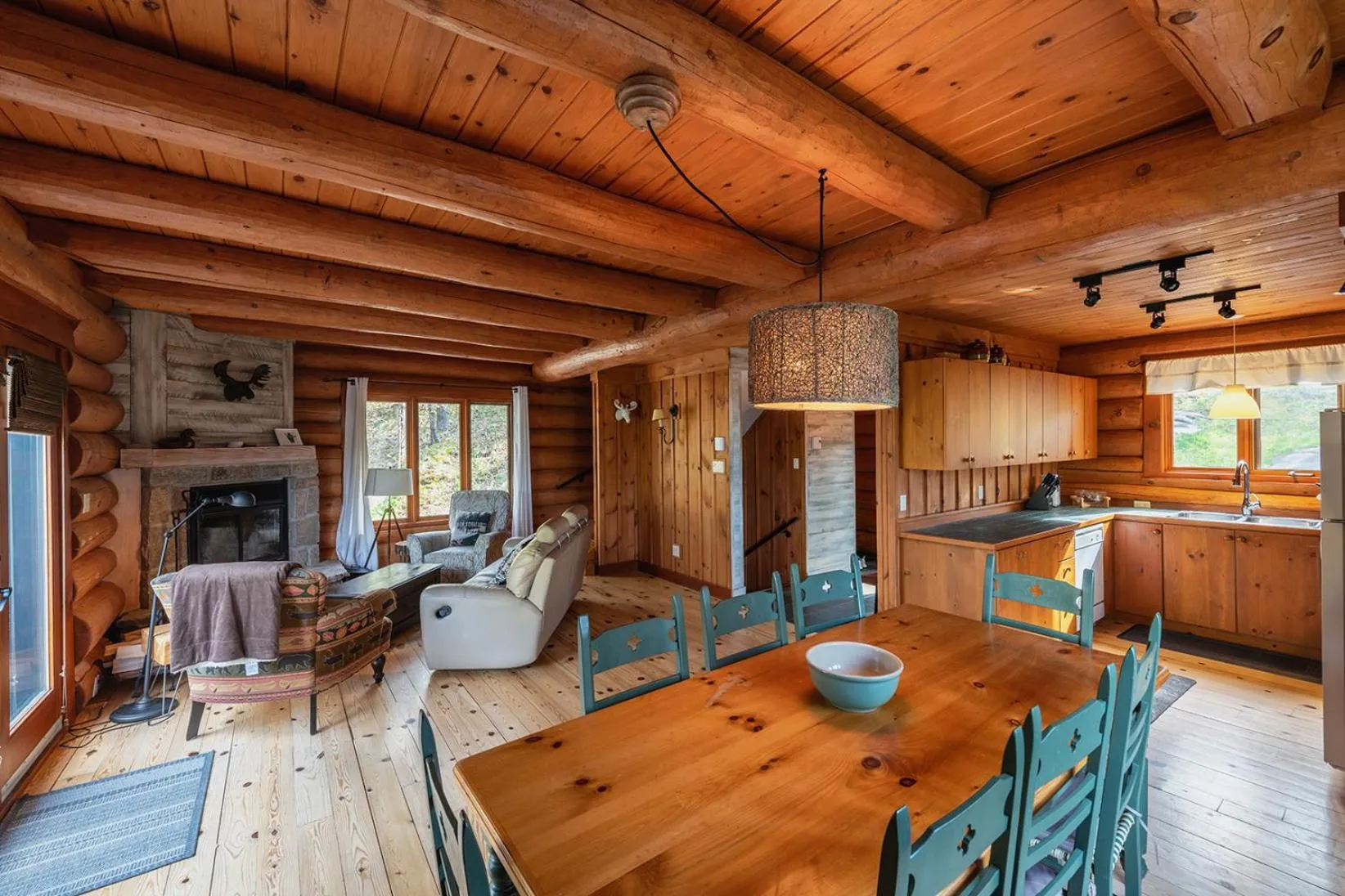 Living room in Tremblant Mountain Chalets