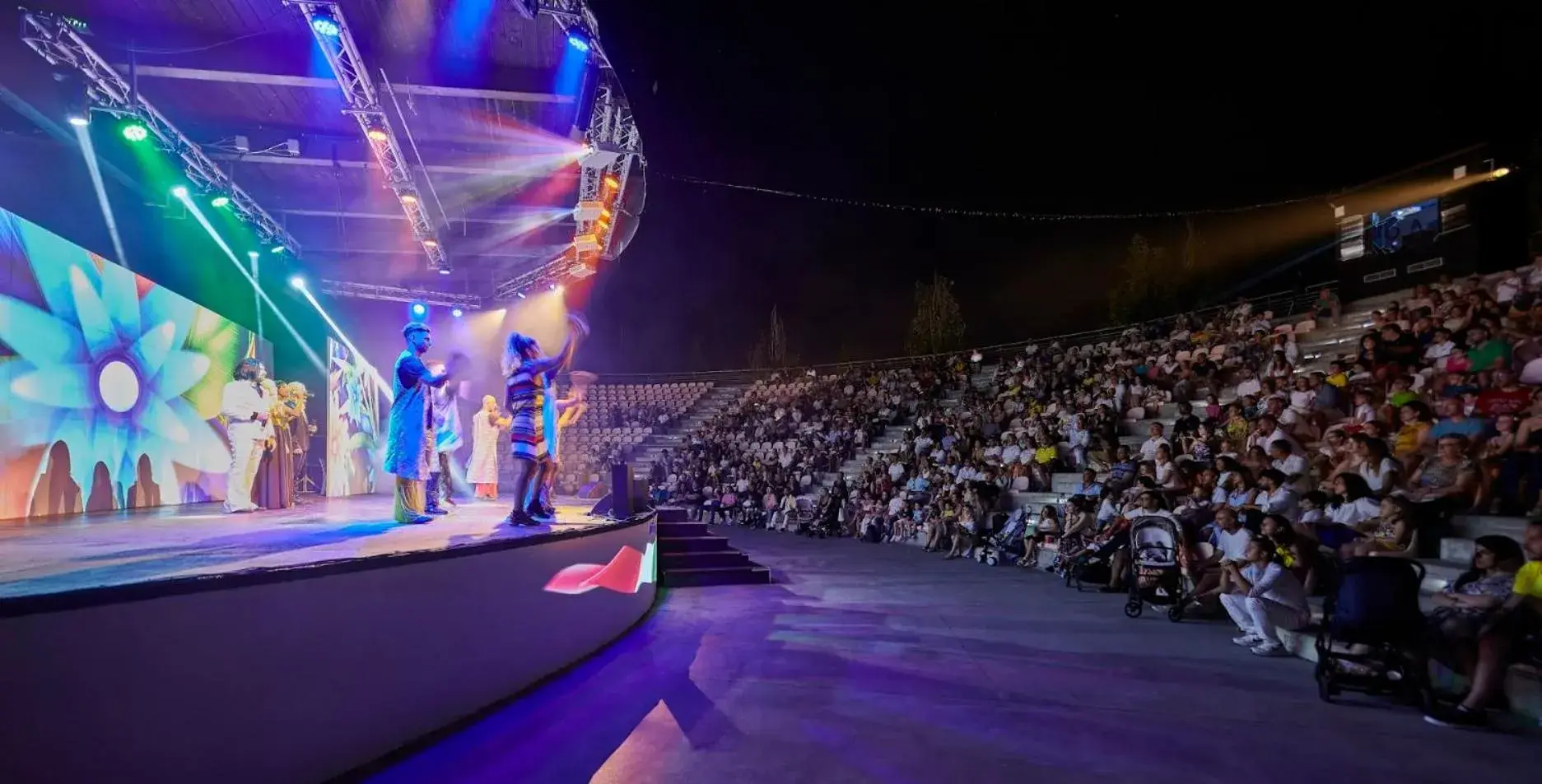 People in Torreserena Resort People in Torreserena Resort