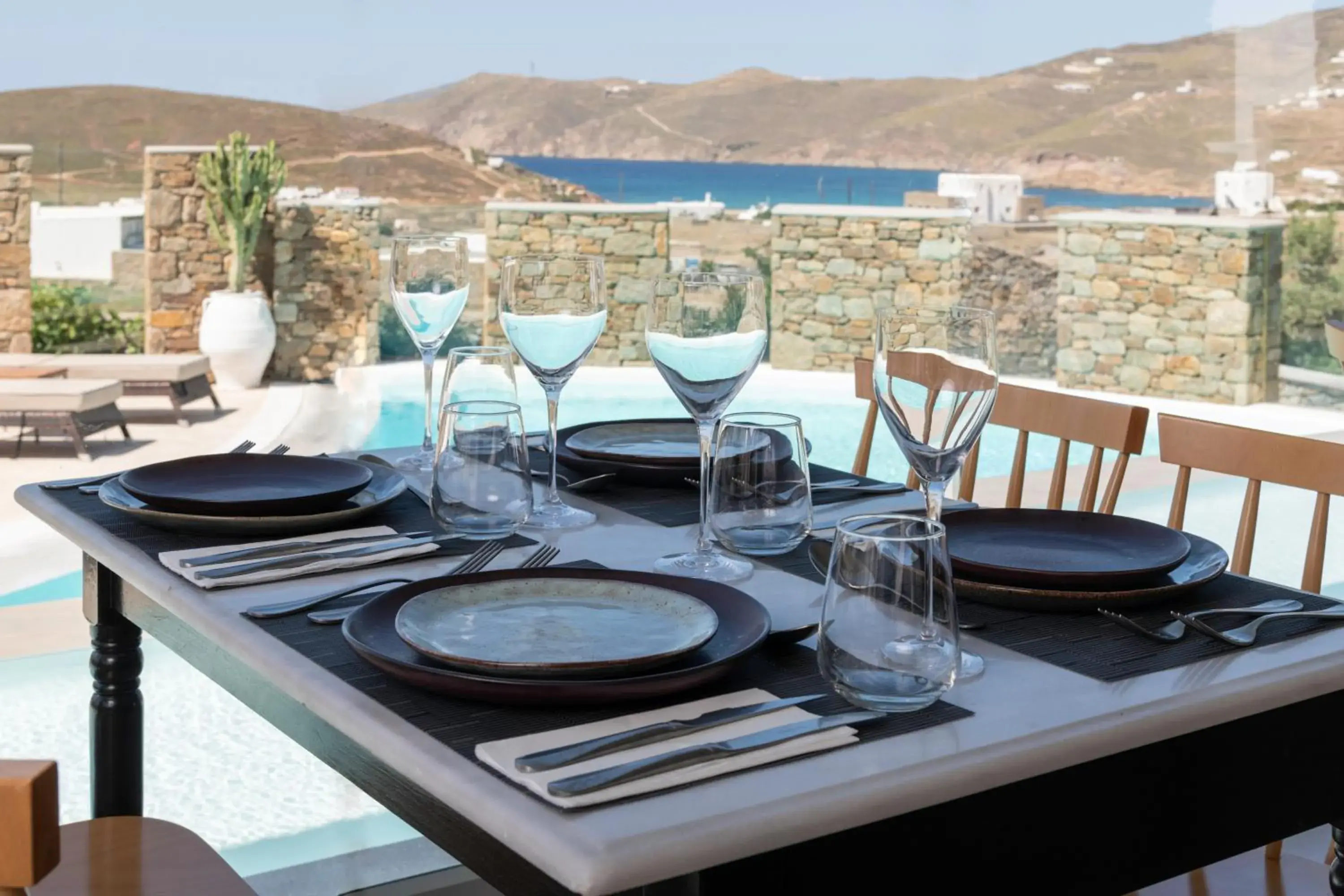 Restaurant/places to eat in Ftelia Bay Boutique Hotel Restaurant/places to eat in Ftelia Bay Boutique Hotel