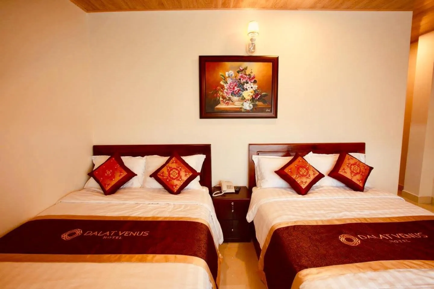 Bed in Dalat Venus Hotel