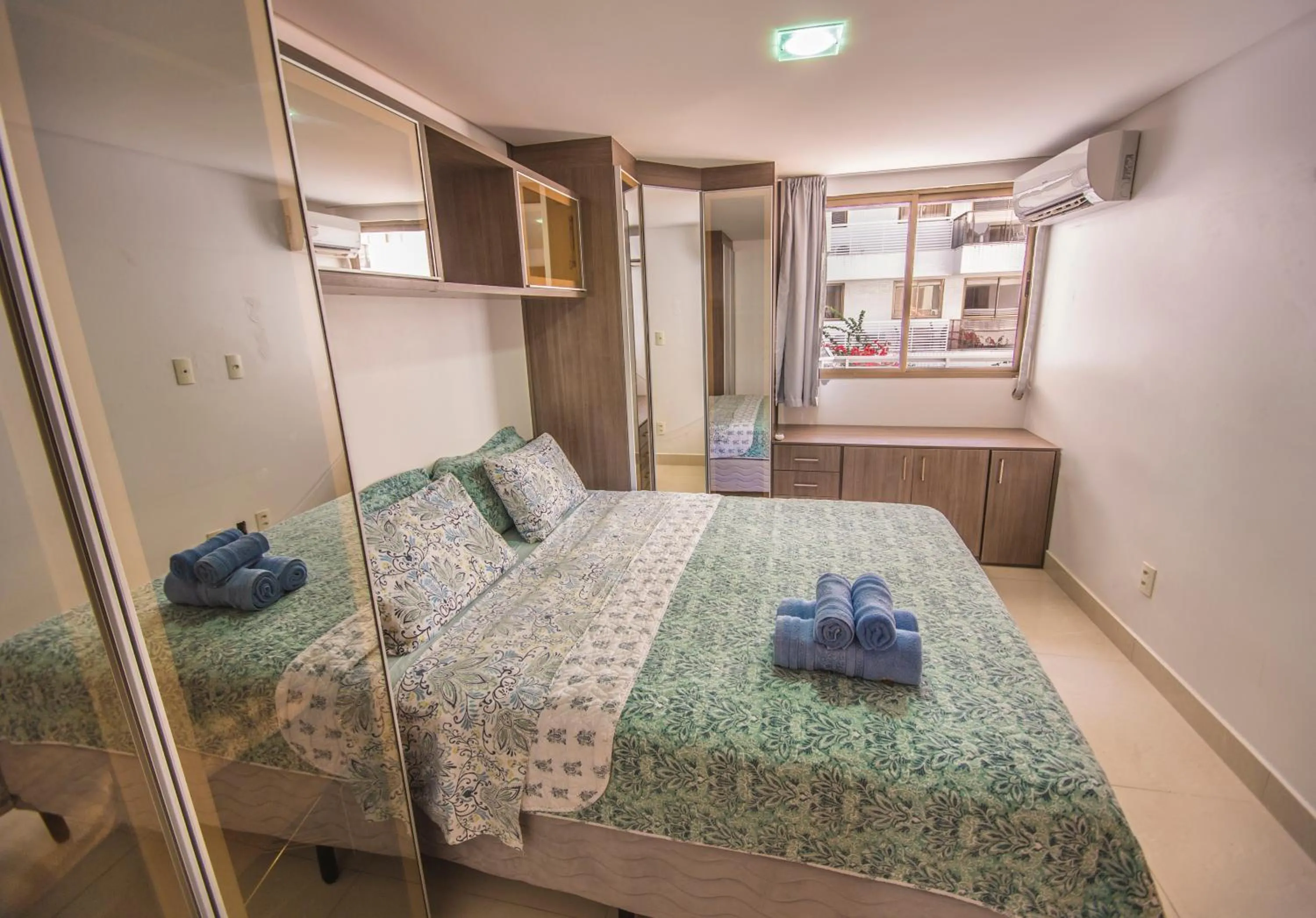 Bedroom, Bed in Unique Beach - Pé Na Areia