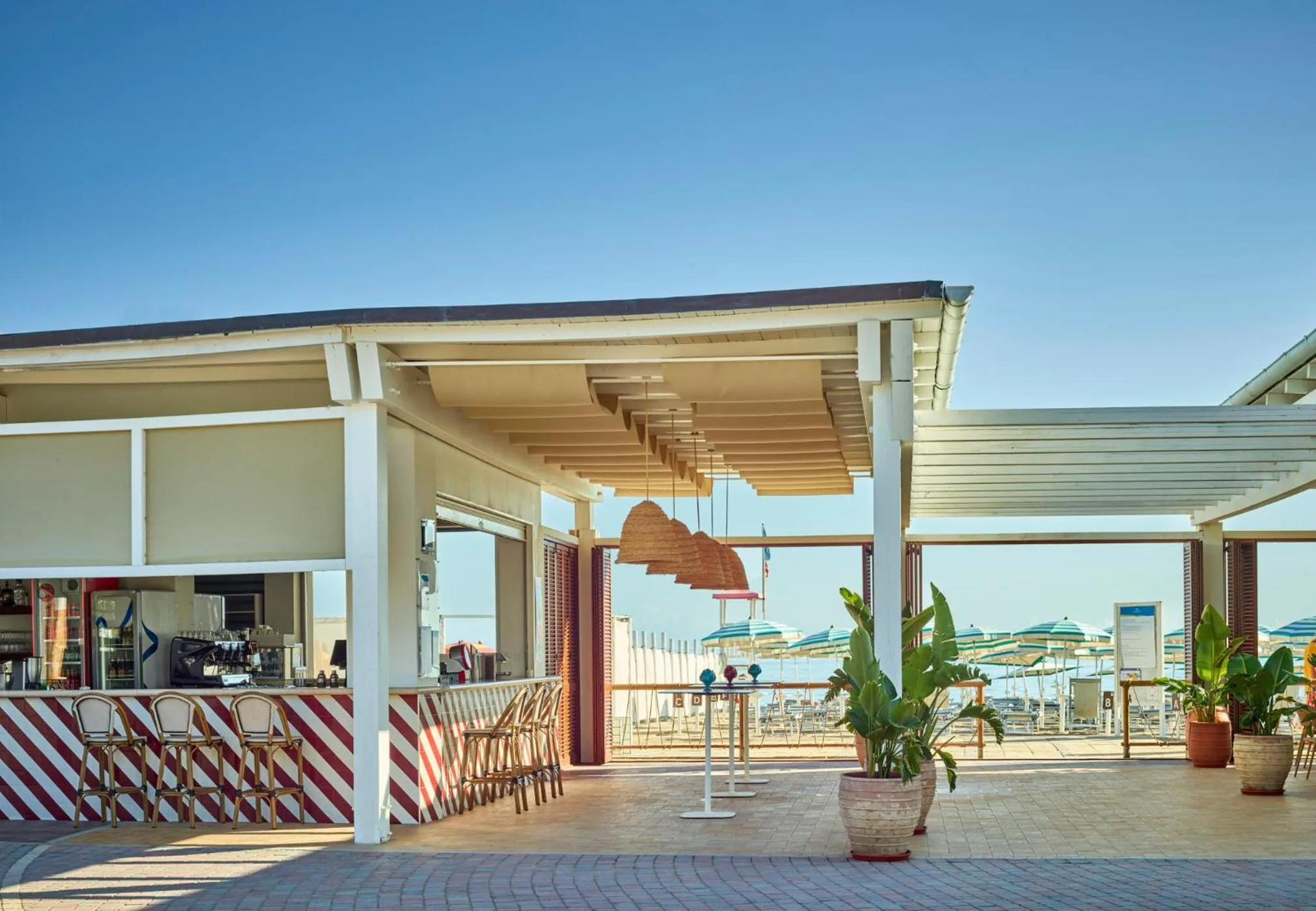 Restaurant/places to eat in GranSerena Hotel