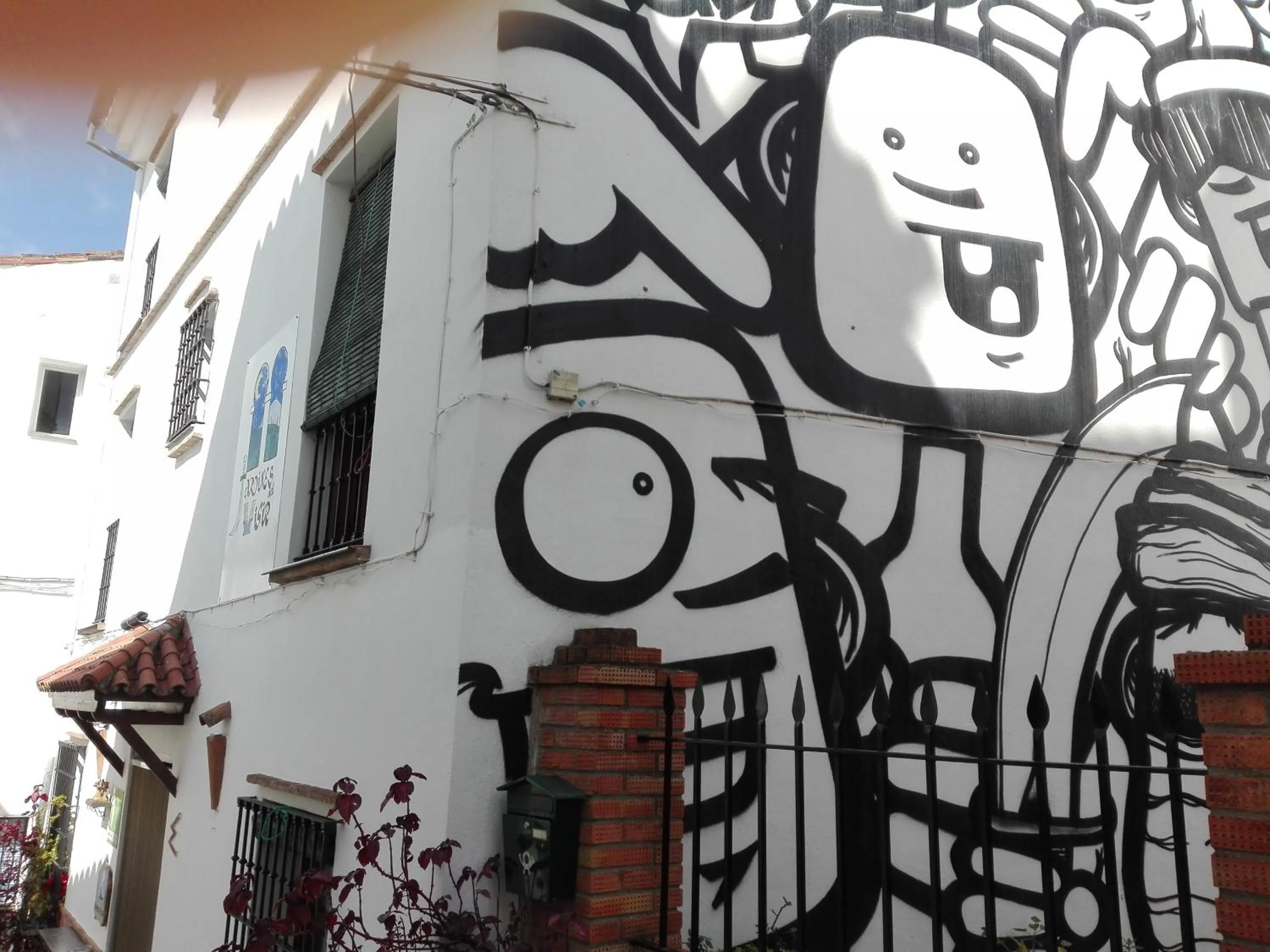 Facade/entrance in La Posada del Recovero