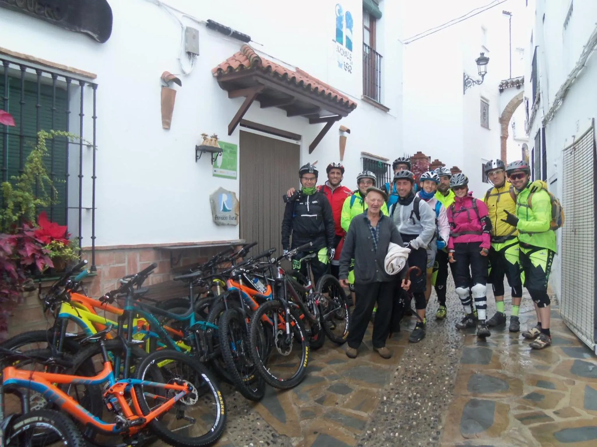 Cycling in La Posada del Recovero