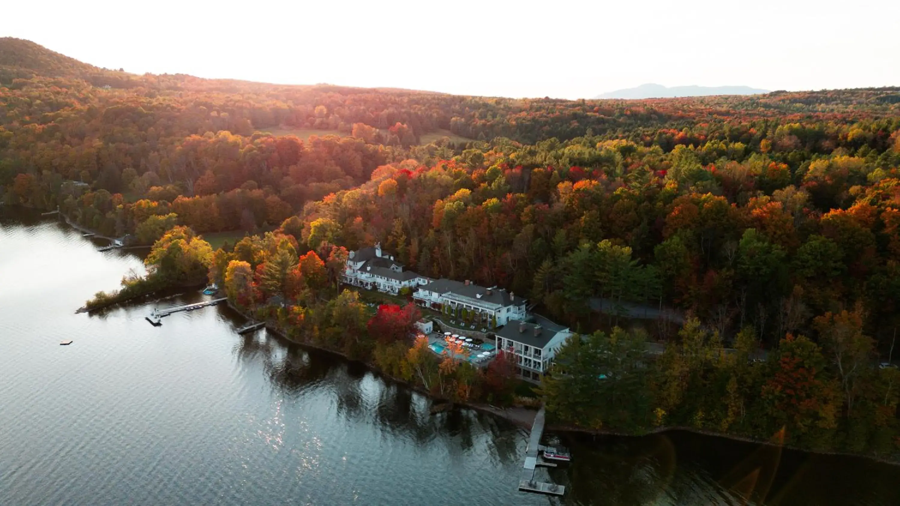 Property building in Manoir Hovey, Relais & Châteaux Property building in Manoir Hovey, Relais & Châteaux