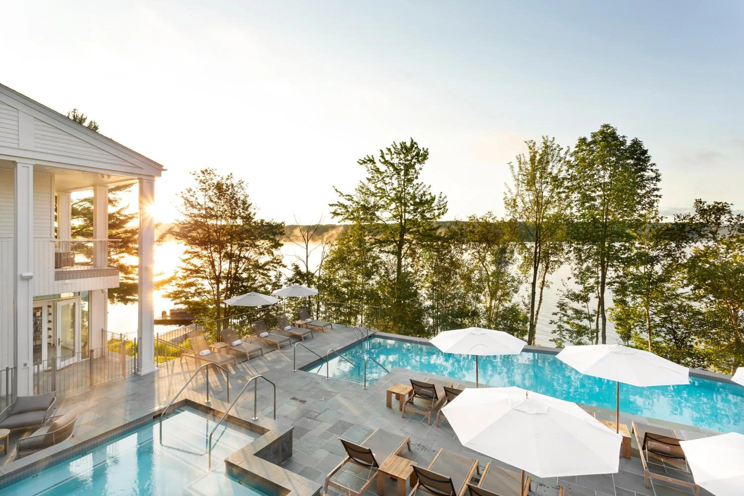 Spa and wellness centre/facilities in Manoir Hovey, Relais & Châteaux