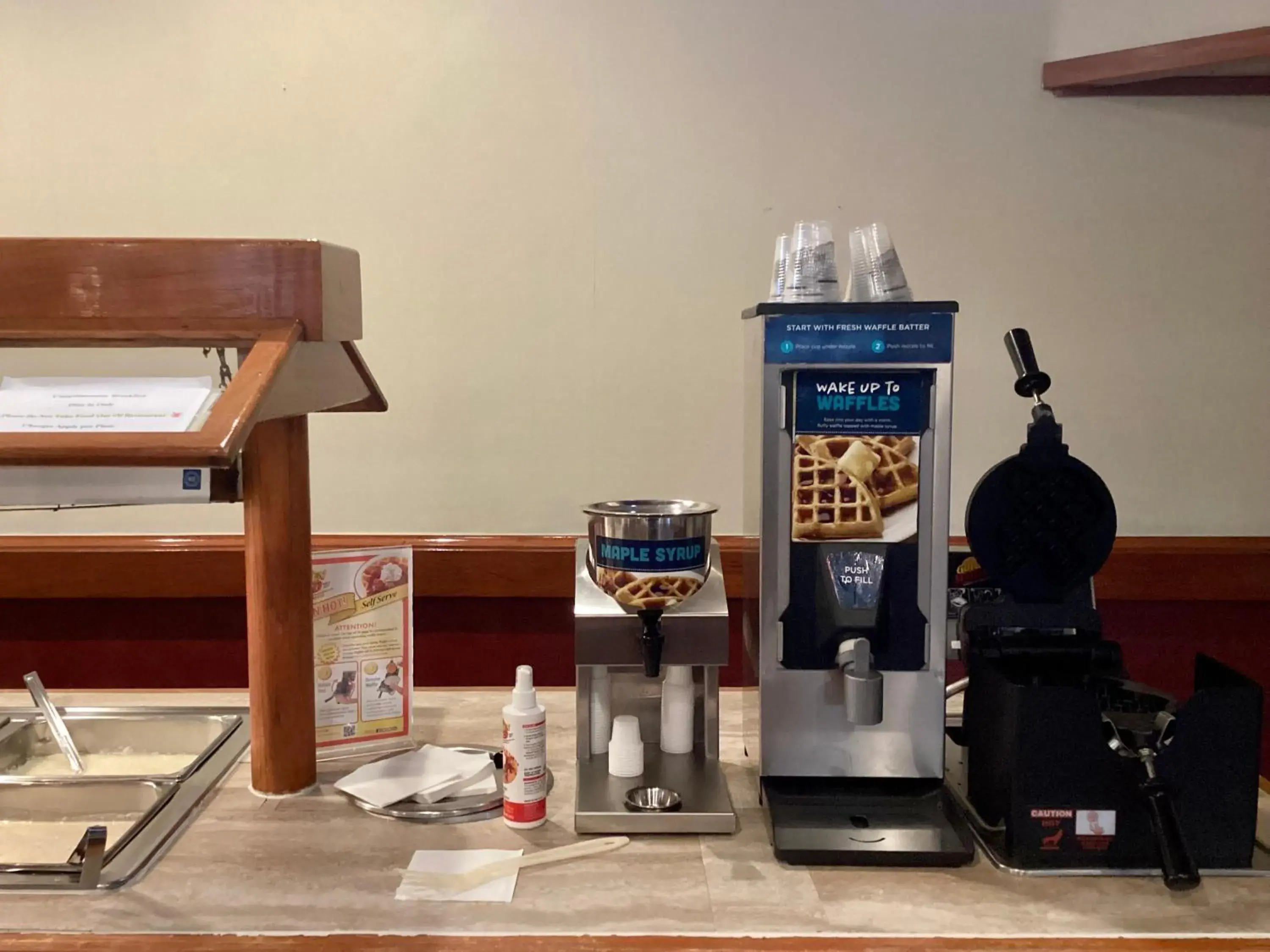 Breakfast in GreenTree Hotel & Extended Stay I-10 FWY Houston, Channelview, Baytown Breakfast in GreenTree Hotel & Extended Stay I-10 FWY Houston, Channelview, Baytown