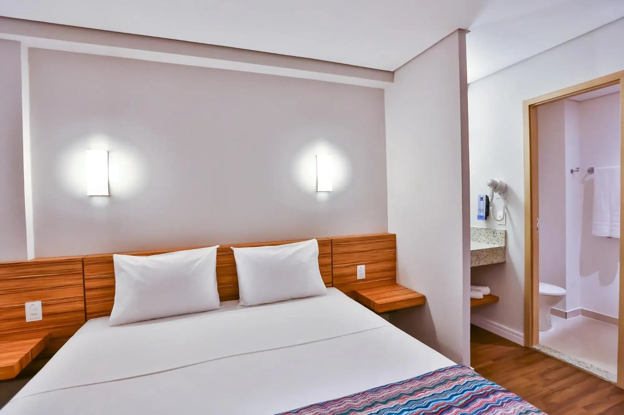 Bed in Maringá Airport Hotel Bed in Maringá Airport Hotel