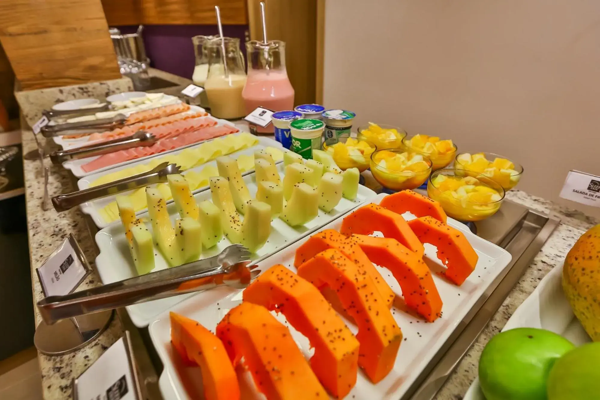 Restaurant/places to eat in Maringá Airport Hotel Restaurant/places to eat in Maringá Airport Hotel