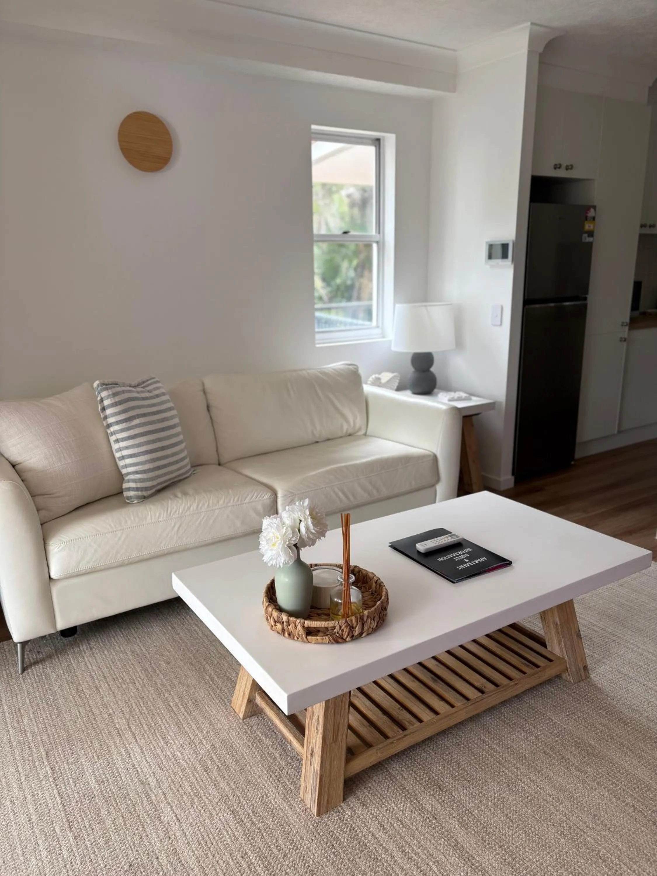 Living room in San Mateo On Broadbeach