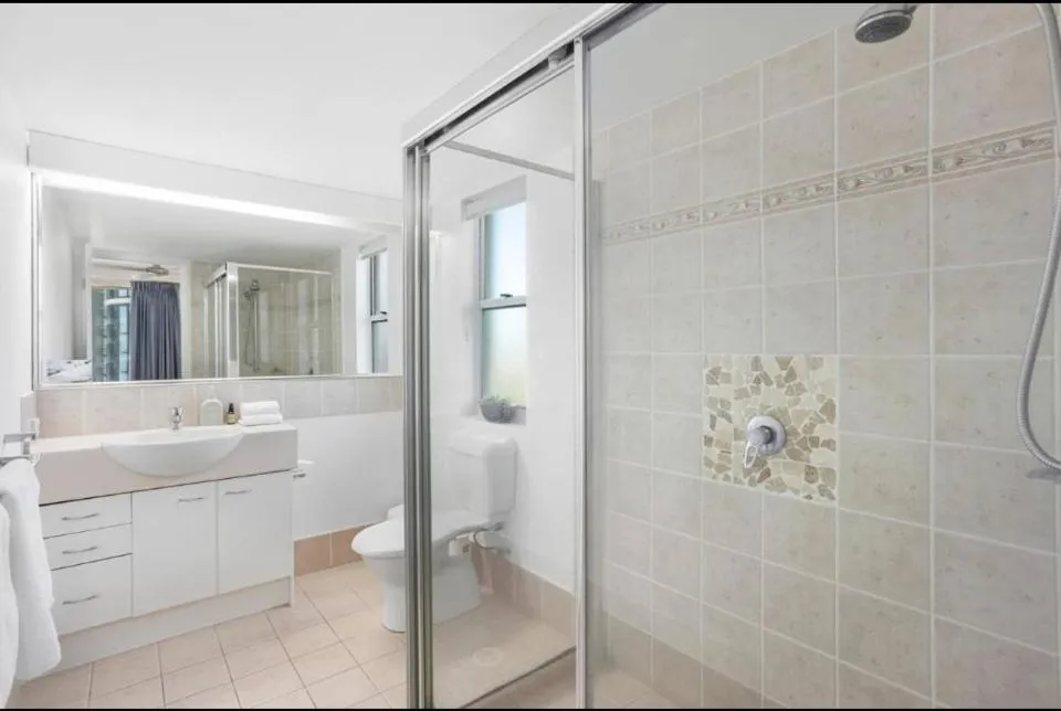 Toilet in San Mateo On Broadbeach