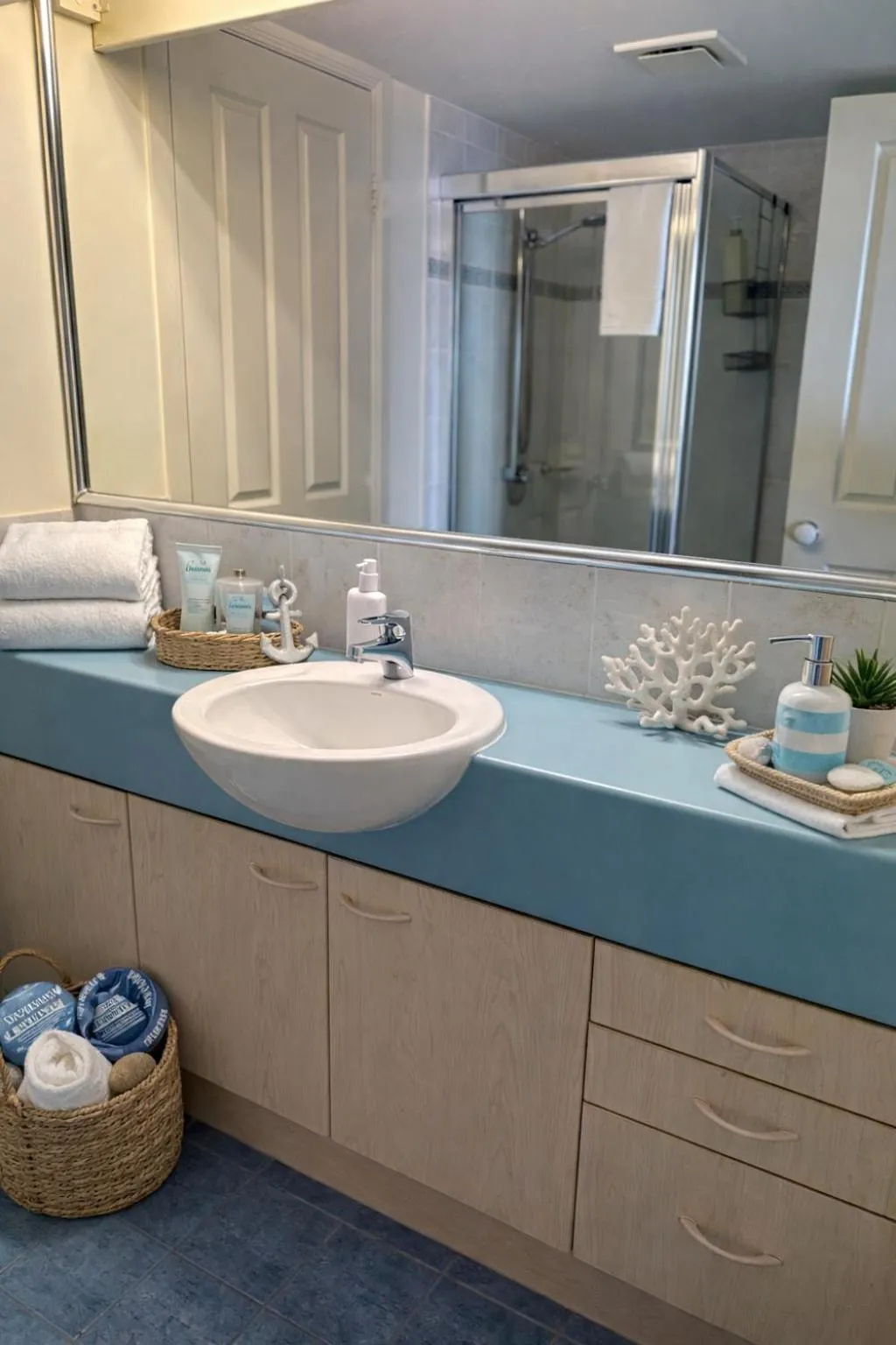 Bathroom in San Mateo On Broadbeach