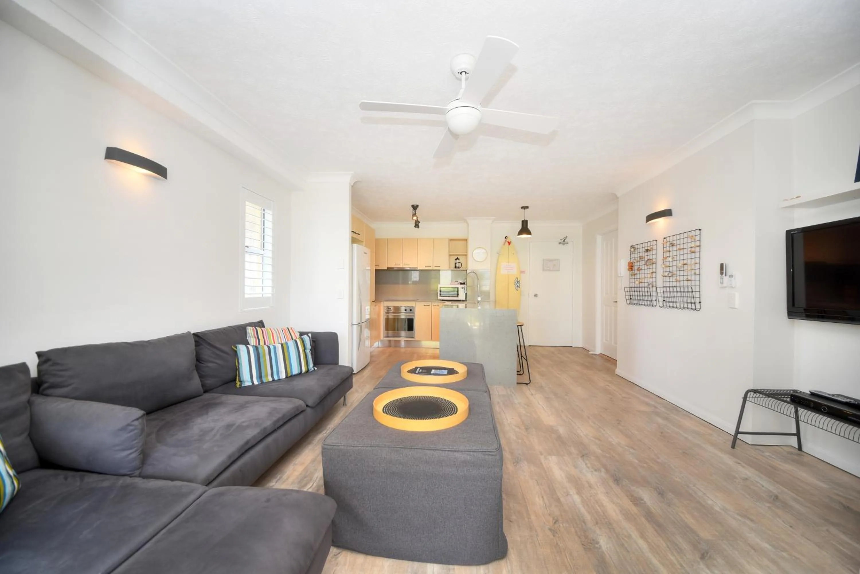 Living room in San Mateo On Broadbeach