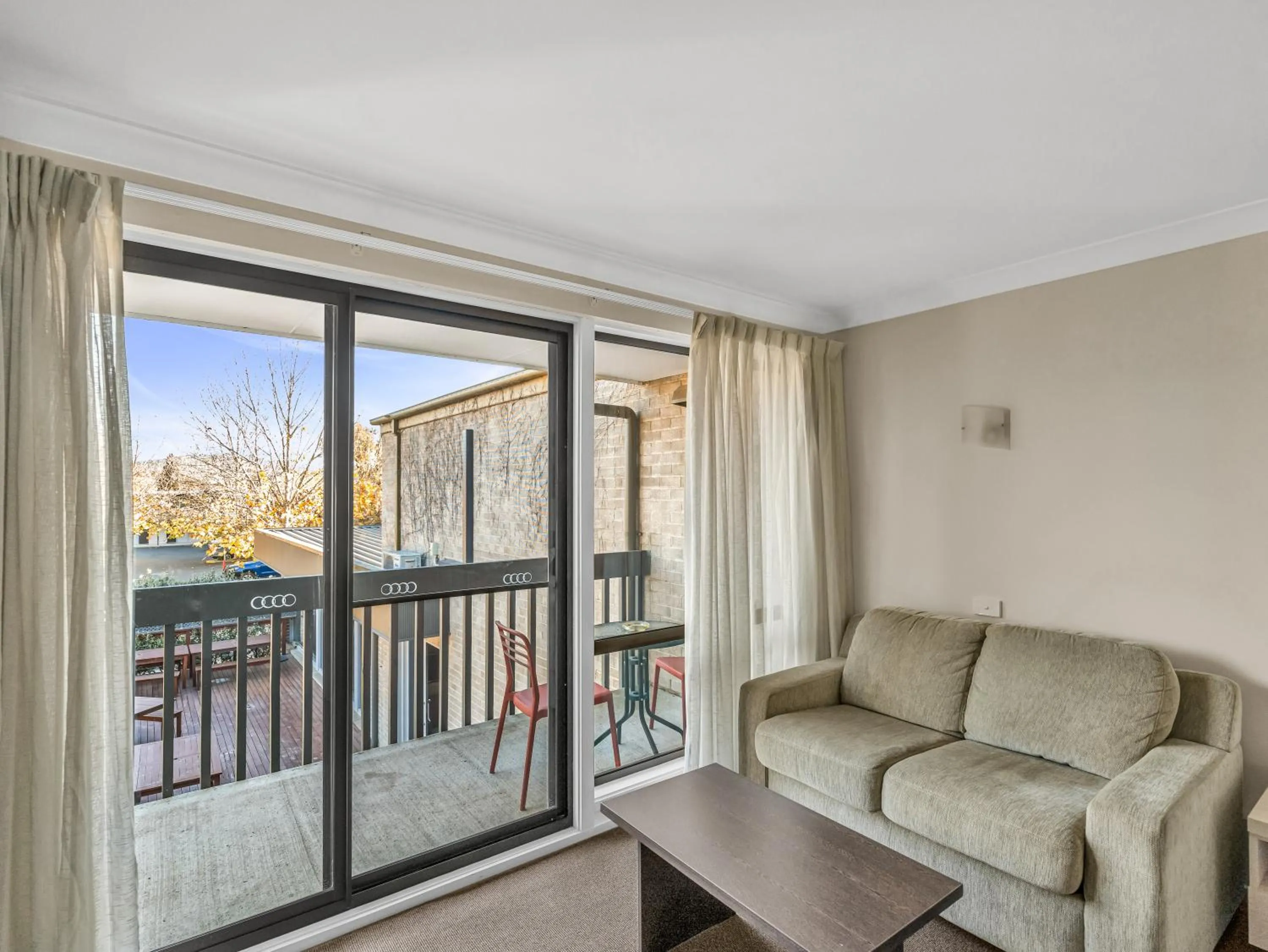 Balcony/Terrace in Tall Trees Ainslie Motel