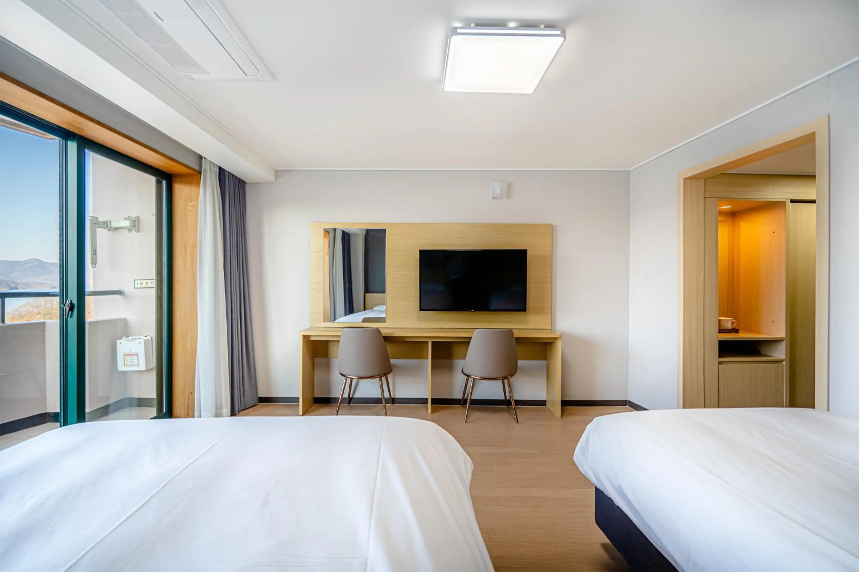 Bed in Cheongpung Resort